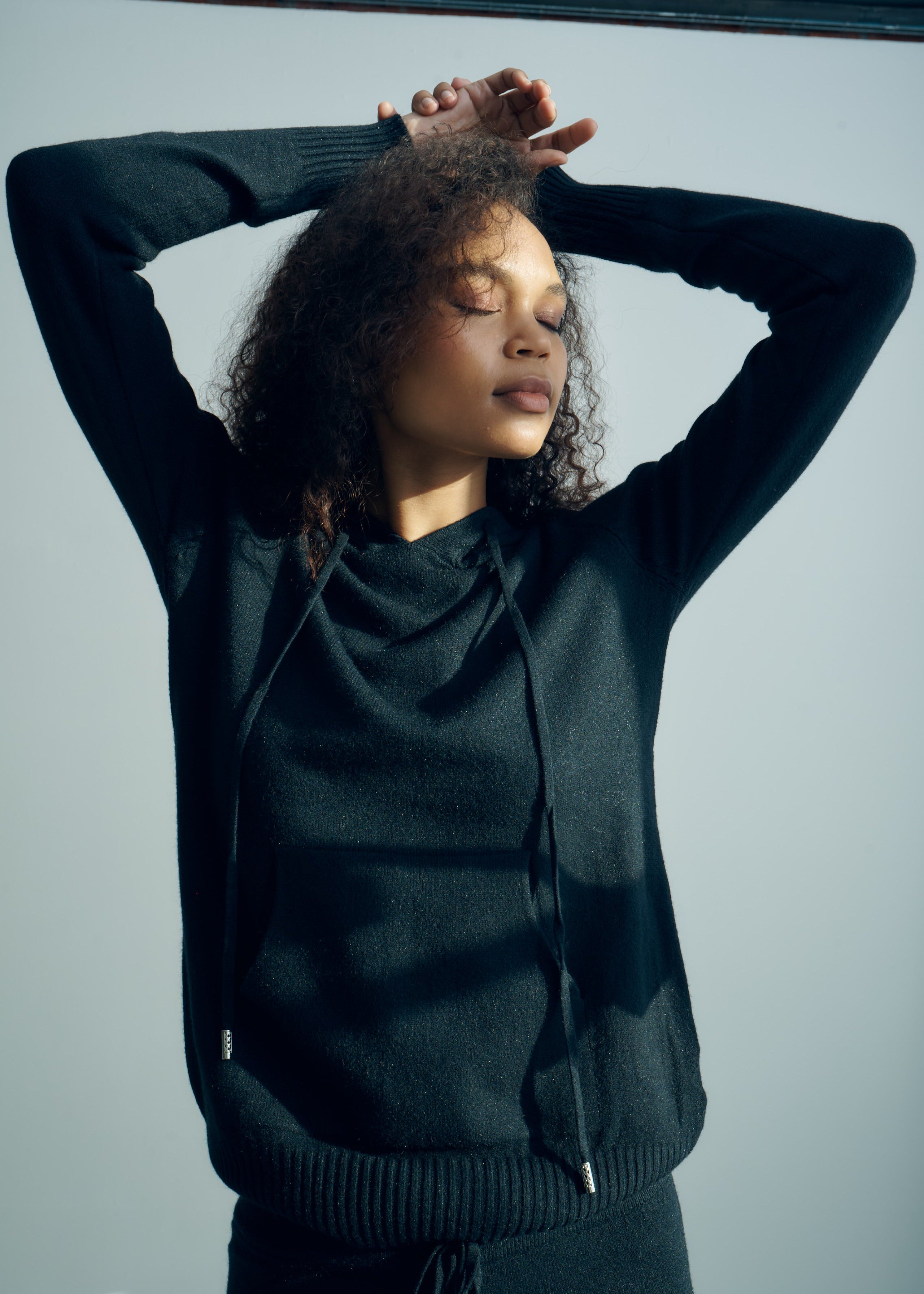 Cloud Knitted Viscose Hooded Set With Palazzo Pants In Black