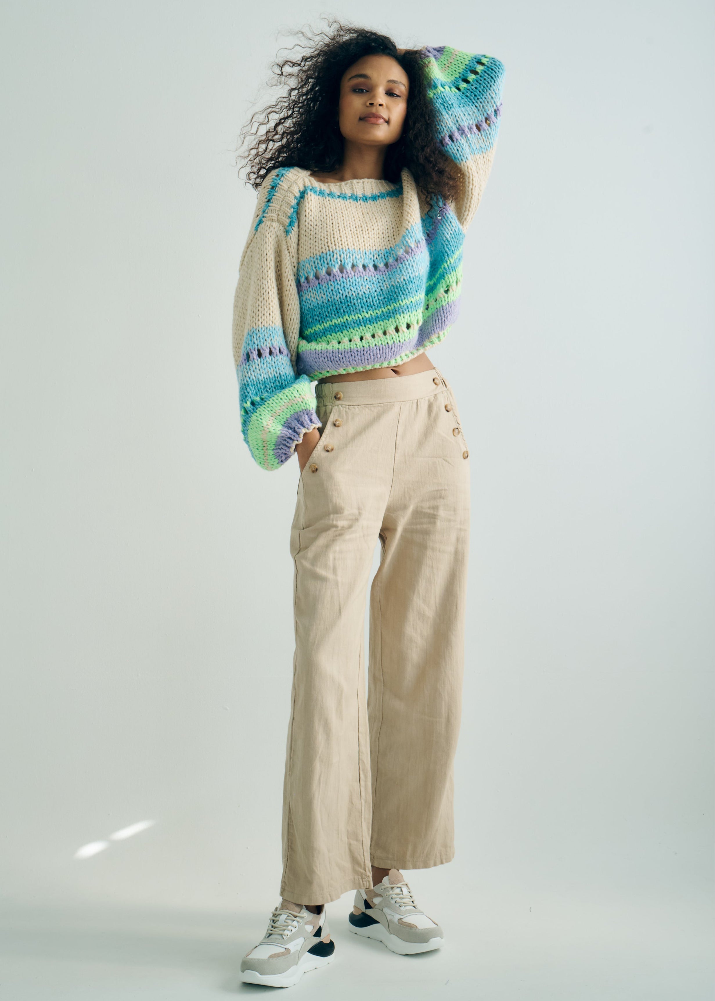 Daisy Chunky Beige Knit with Blue and Green