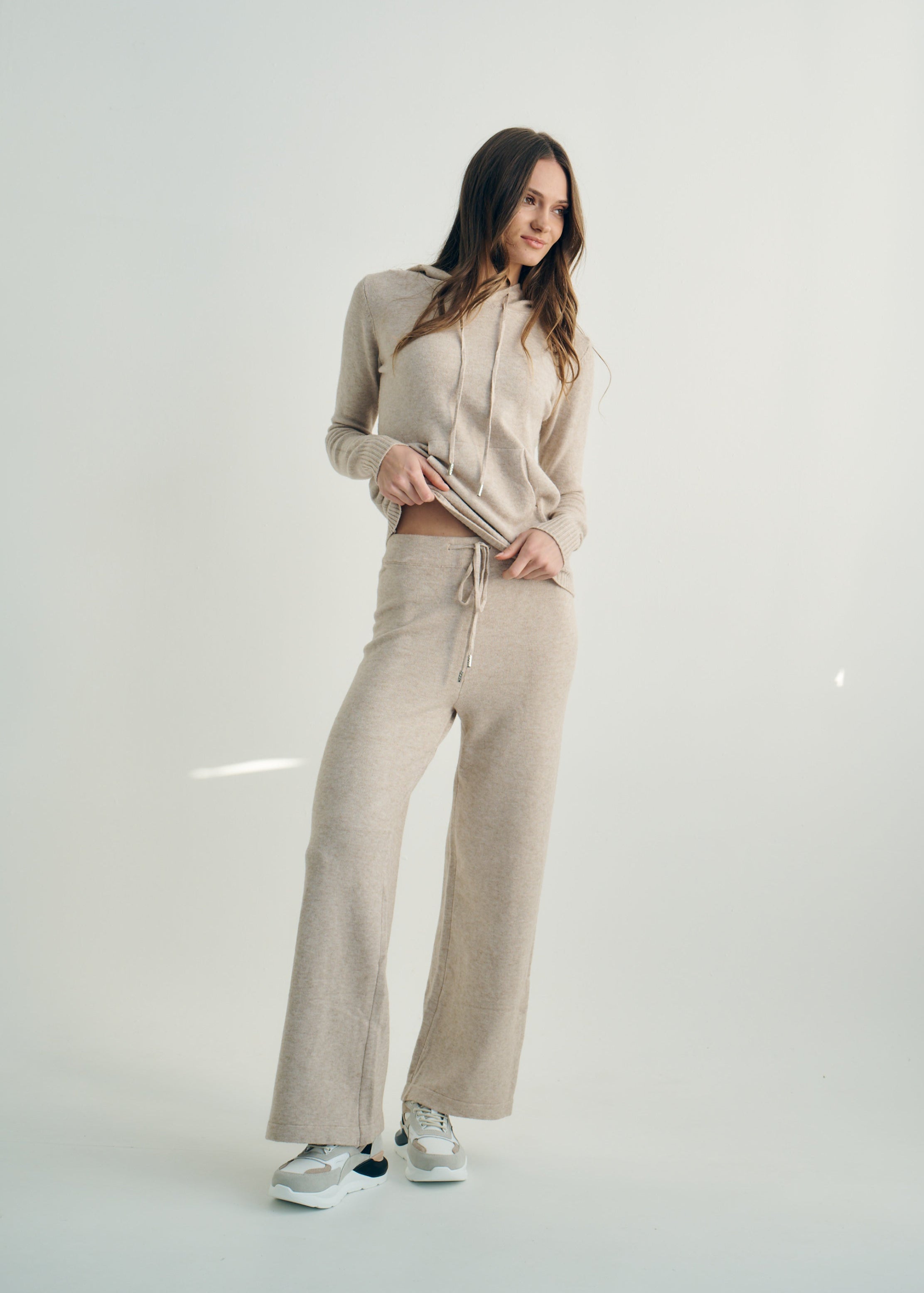 Cloud Knitted Viscose Hooded Set With Palazzo Pants In Taupe
