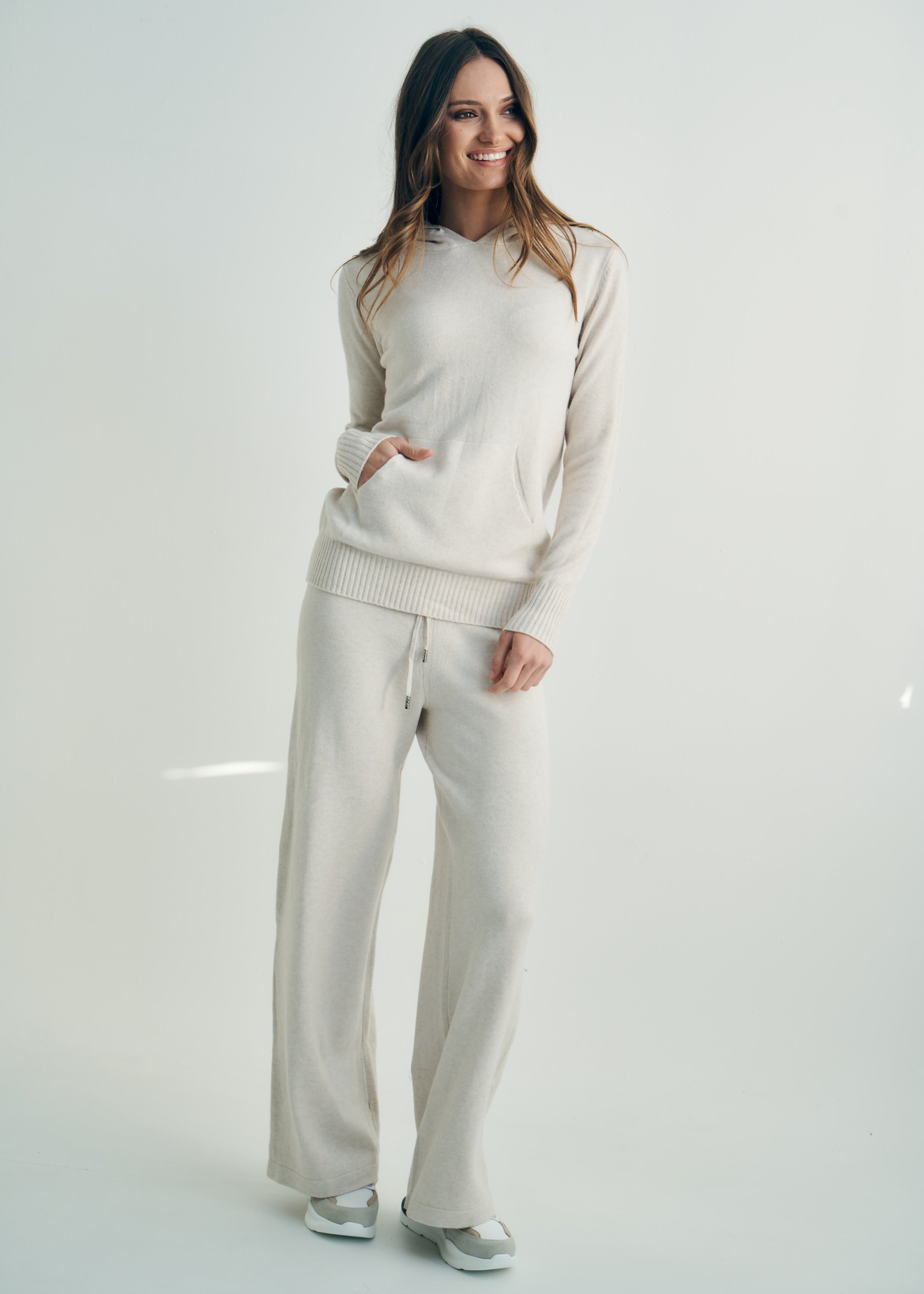 Cloud Knitted Viscose Hooded Set With Palazzo Pants In Cream
