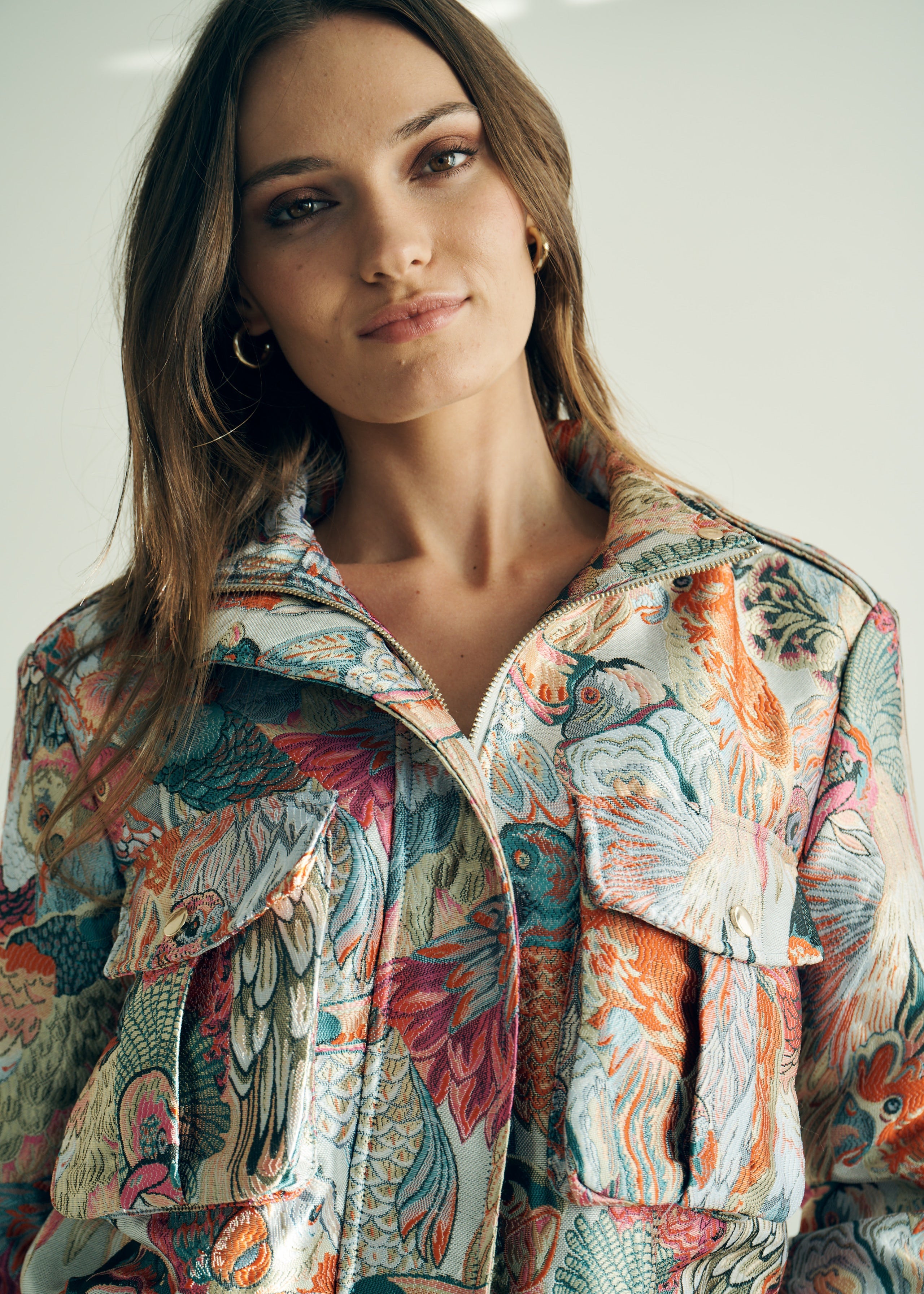 Paraíso Bird Motif Shiny Jacket in Red and Pink