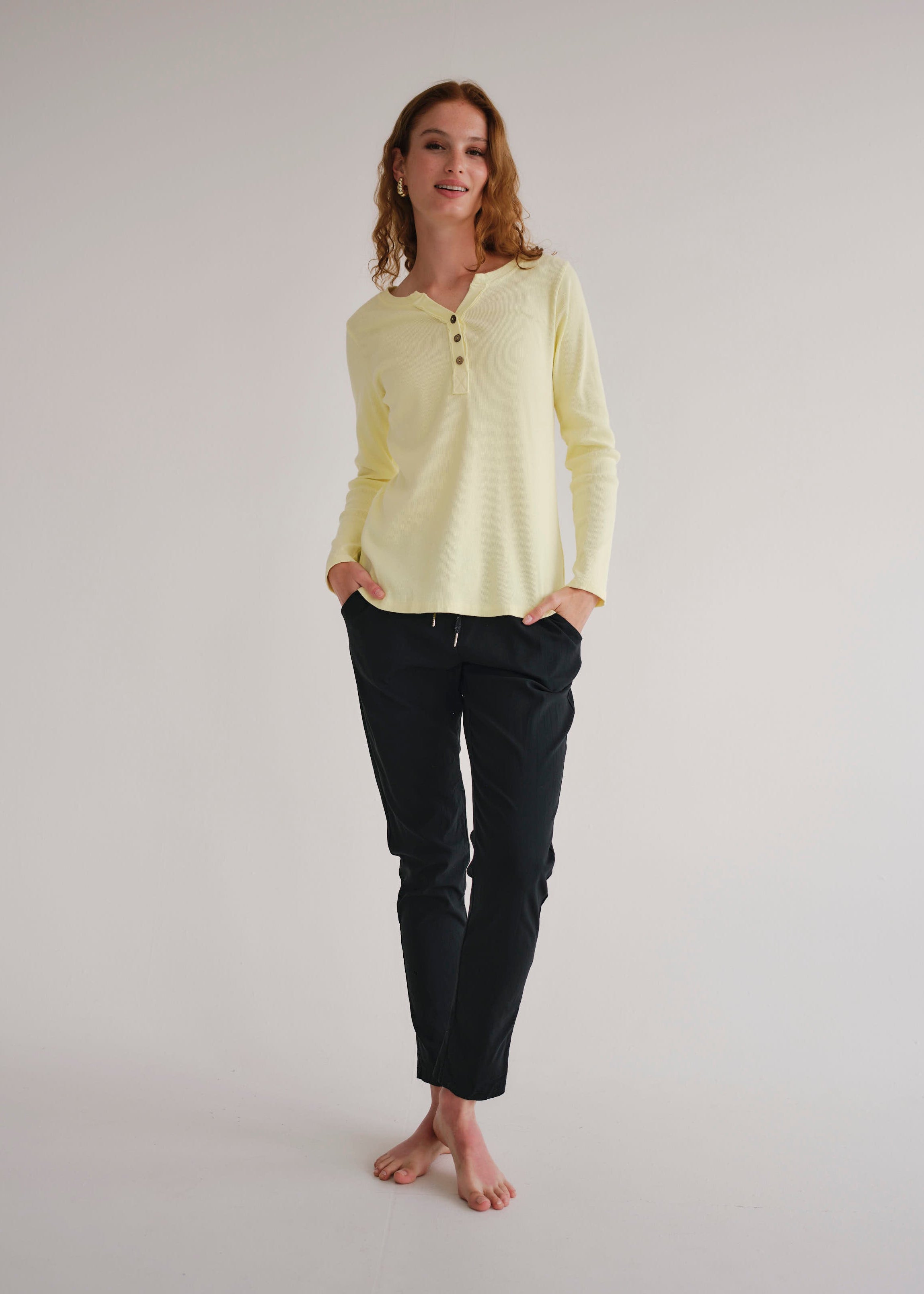 Italian Jogger With Silver Drawstring In Black