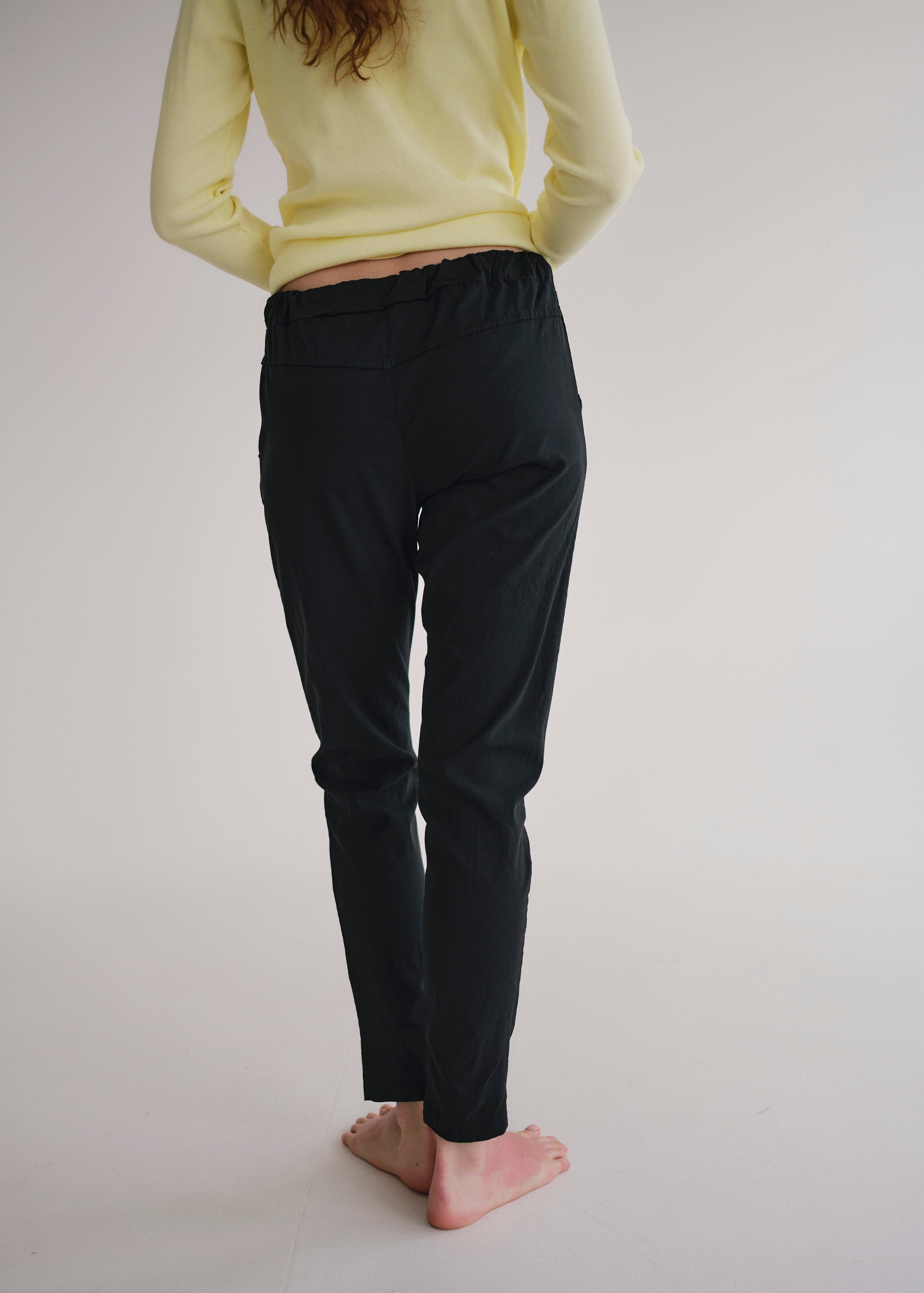 Italian Jogger With Silver Drawstring In Black