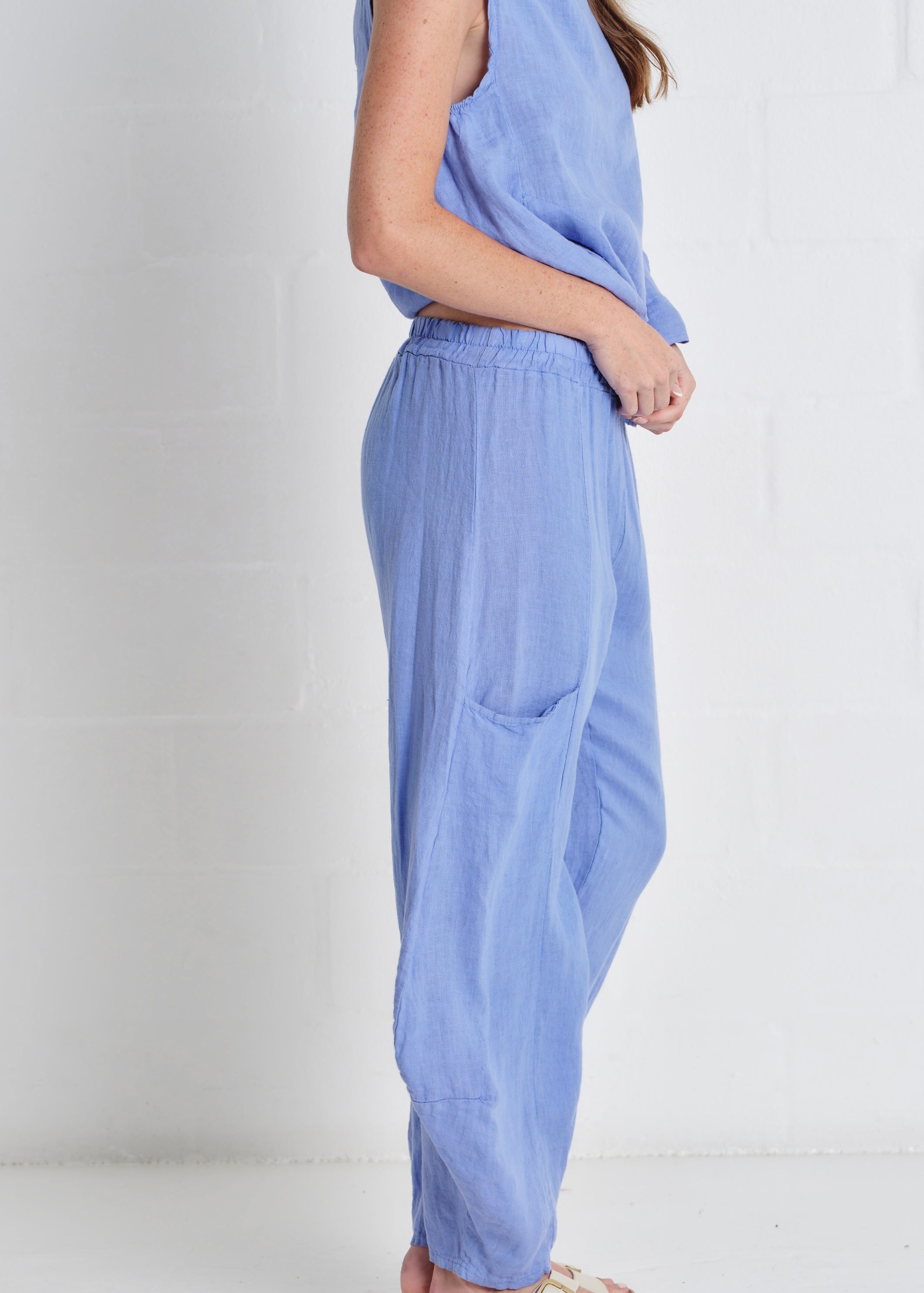 Antibes Italian Linen Barrel Pants in Blue
