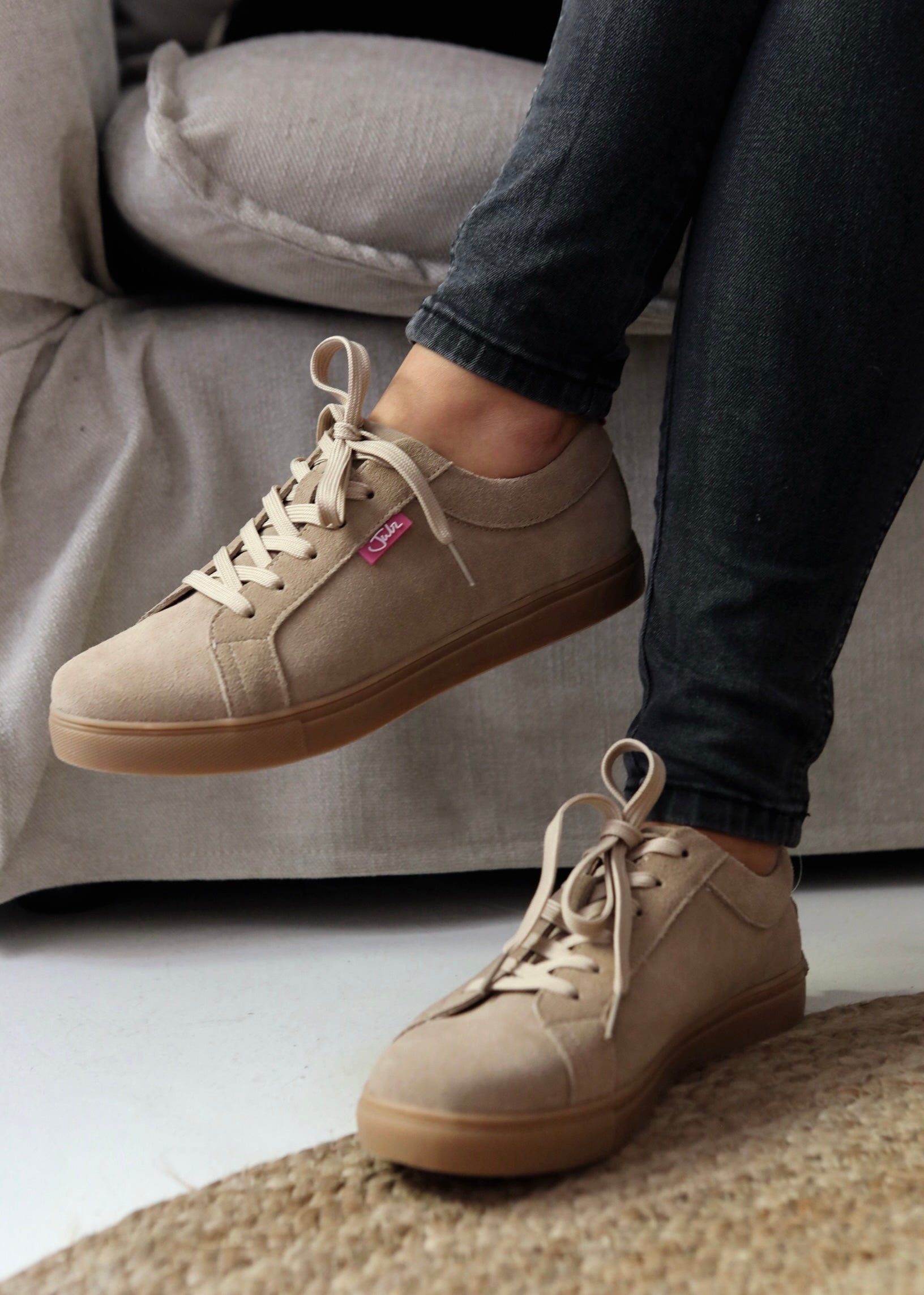 Yasmin Leather Sneaker In Taupe