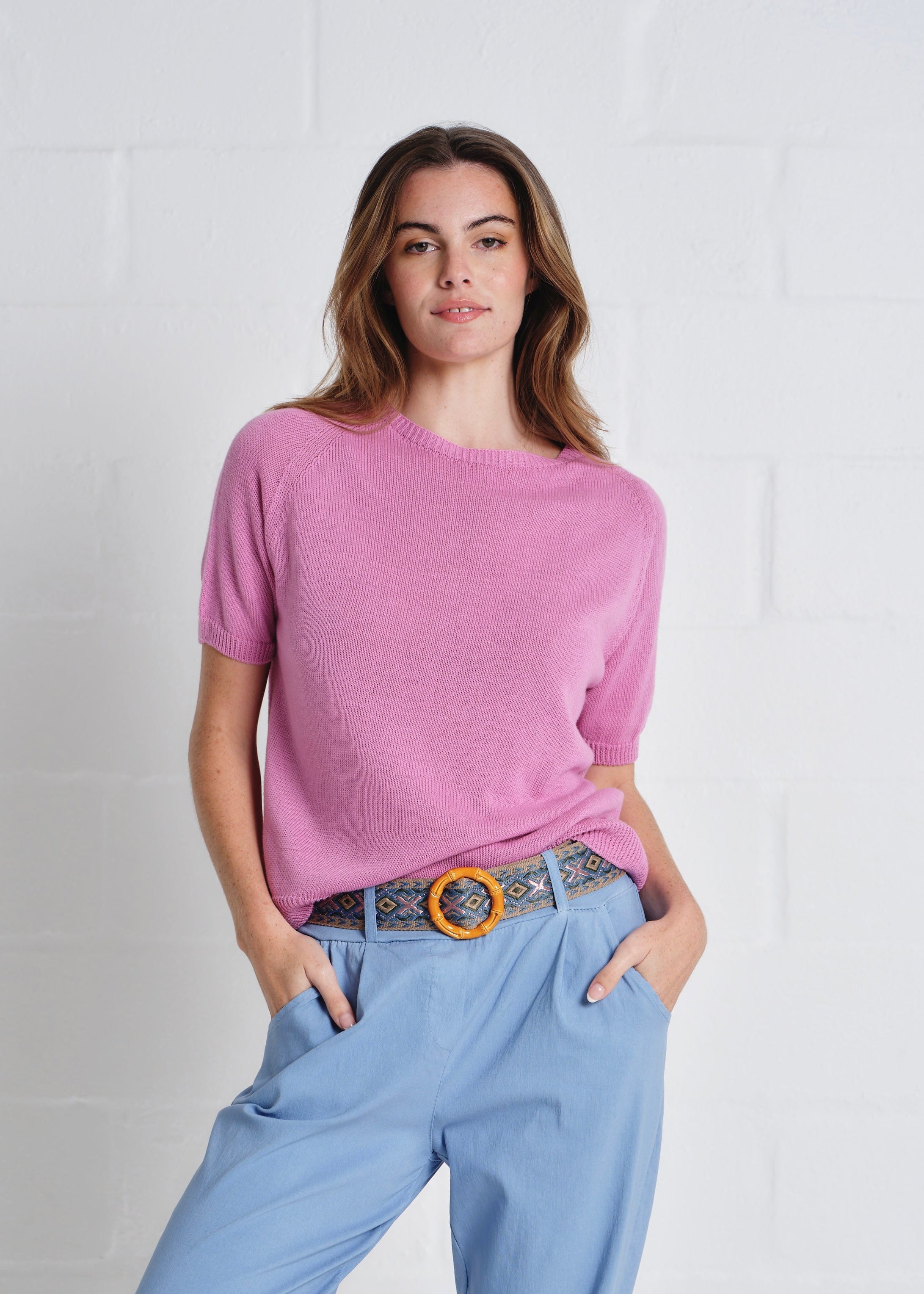 Deneuve Cotton Round Neck SS Top In Dusty Pink