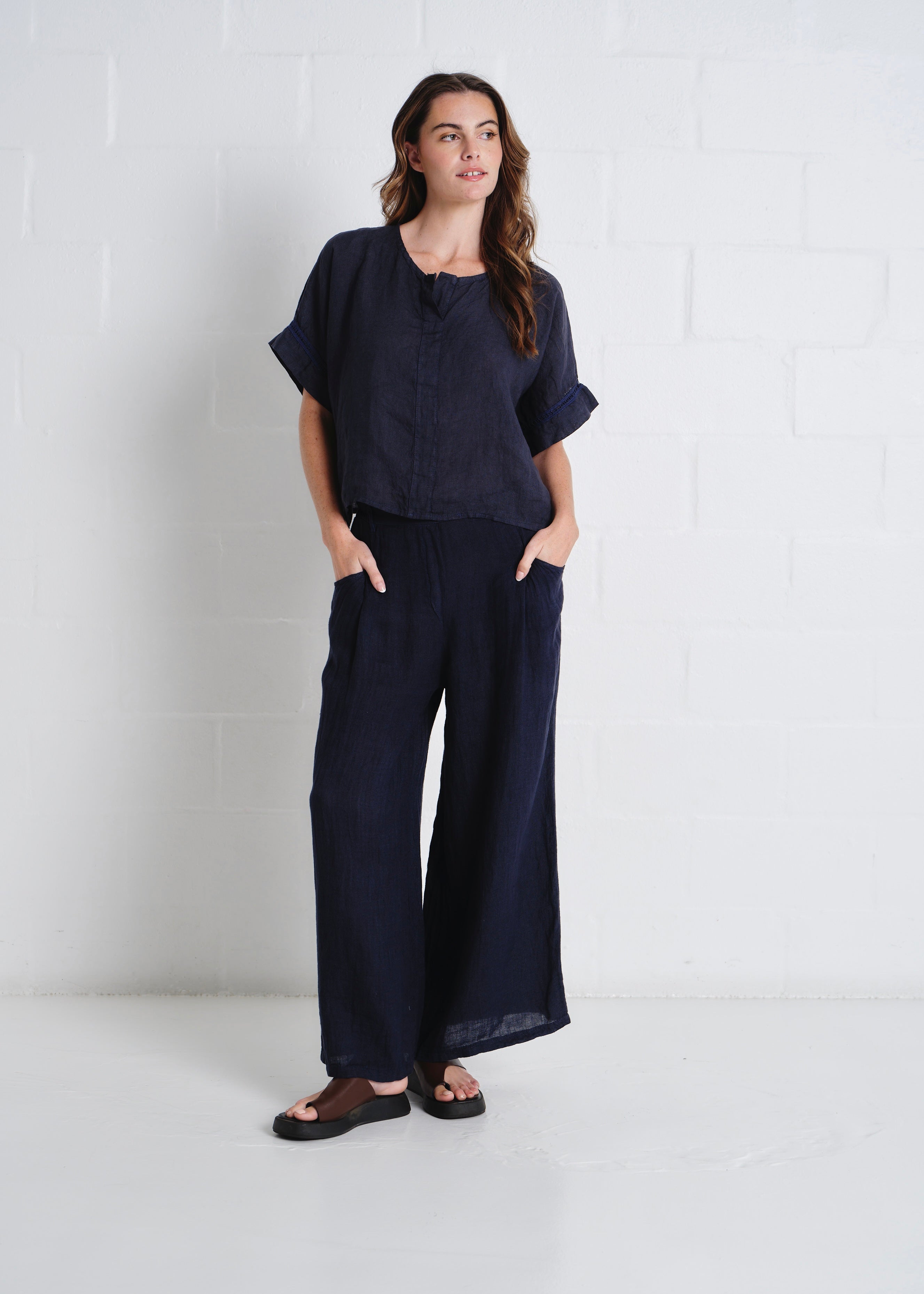 Havana Palazzo Pants With Pockets In Navy