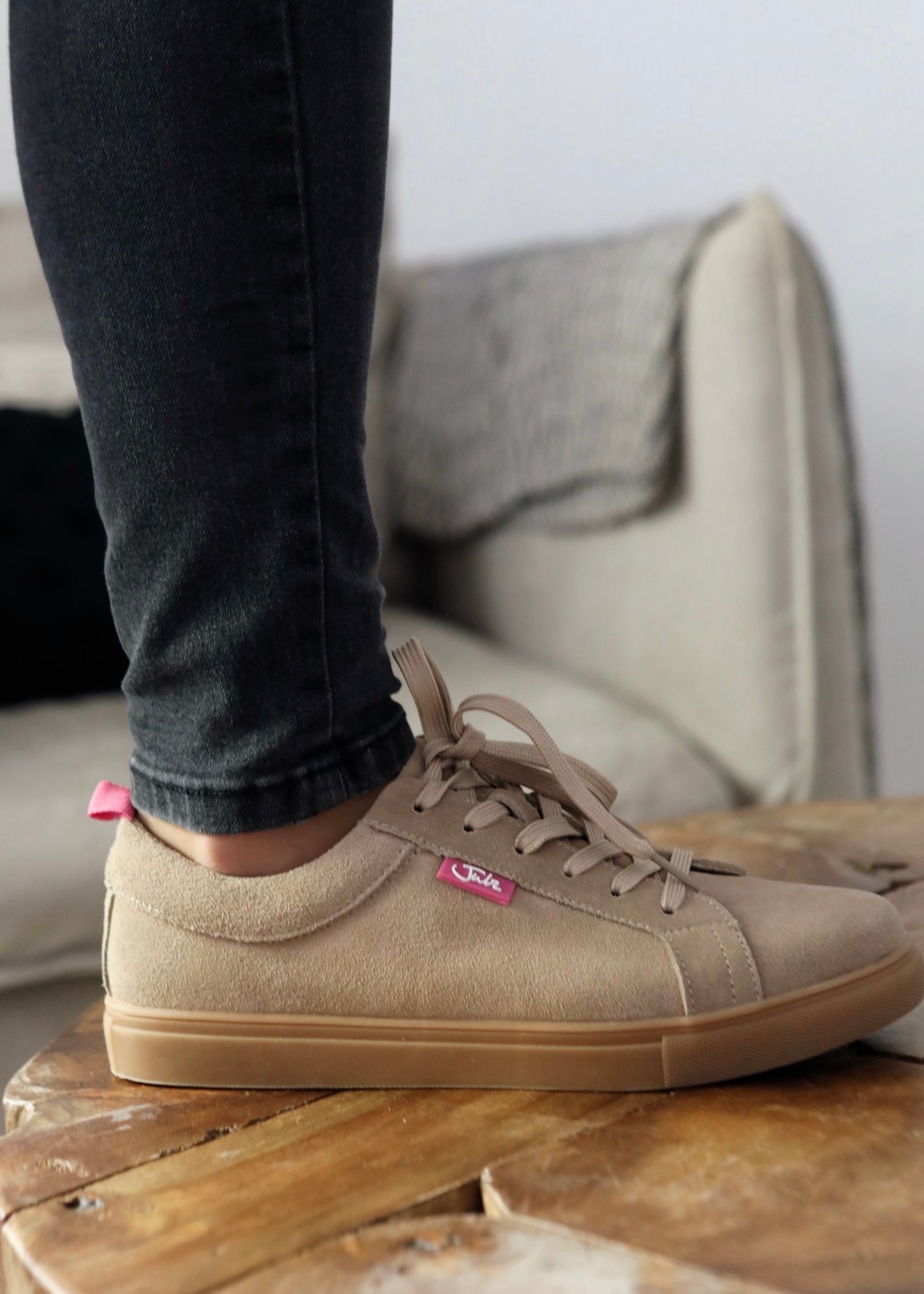 Yasmin Leather Sneaker In Taupe