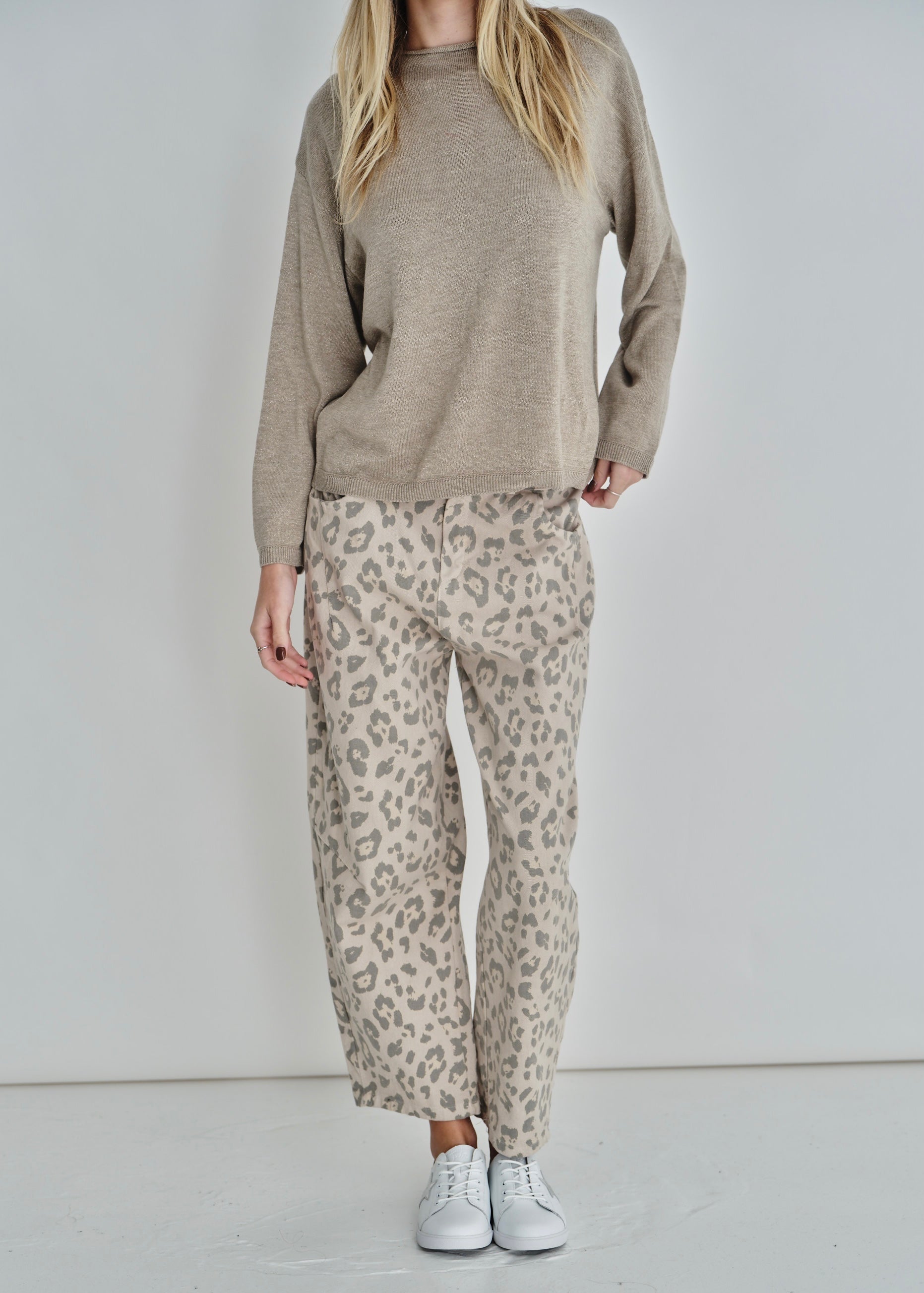 Italian Cotton Barrel Trousers With Leopard Print In Beige