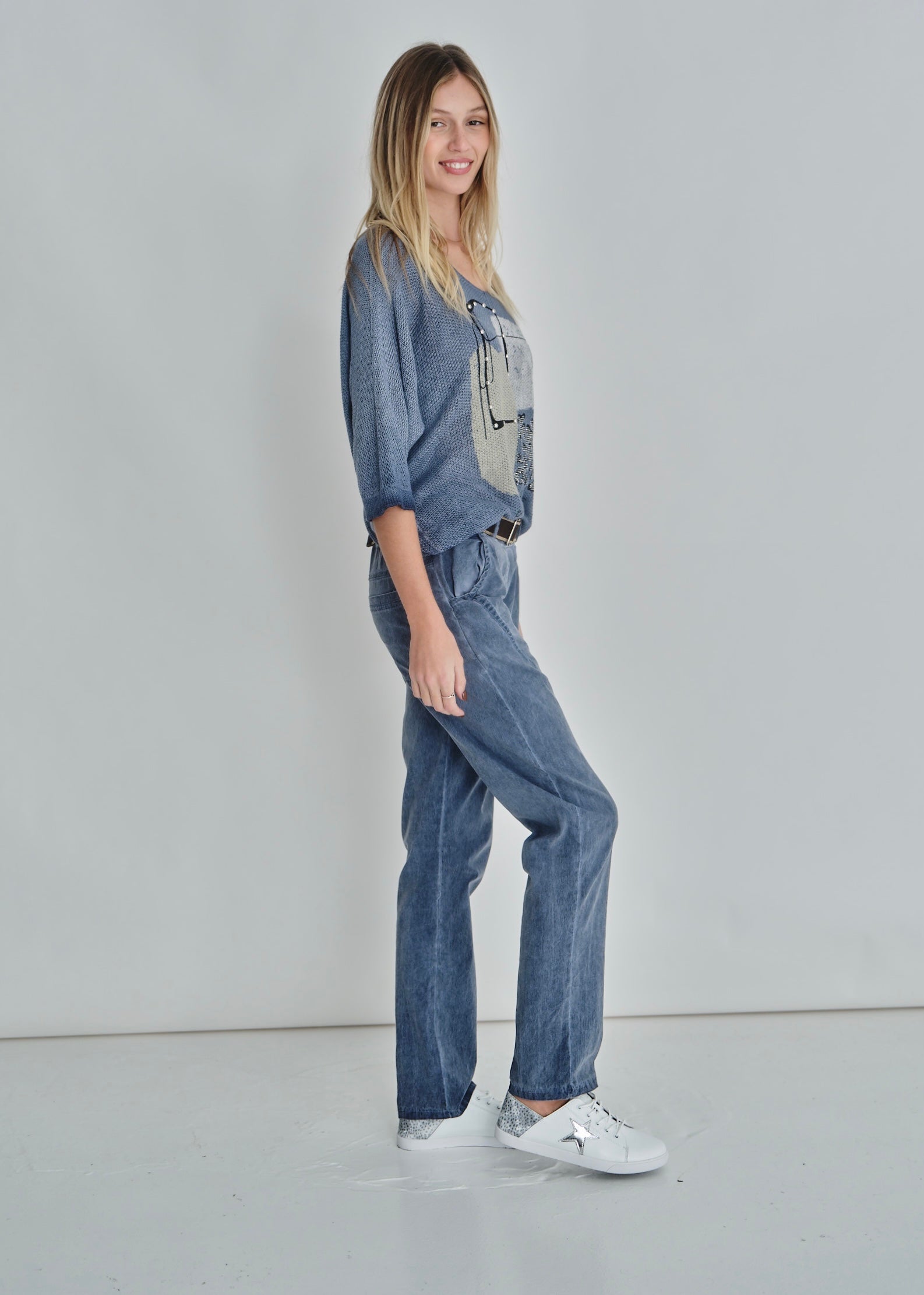 Joggers With Belt In Denim