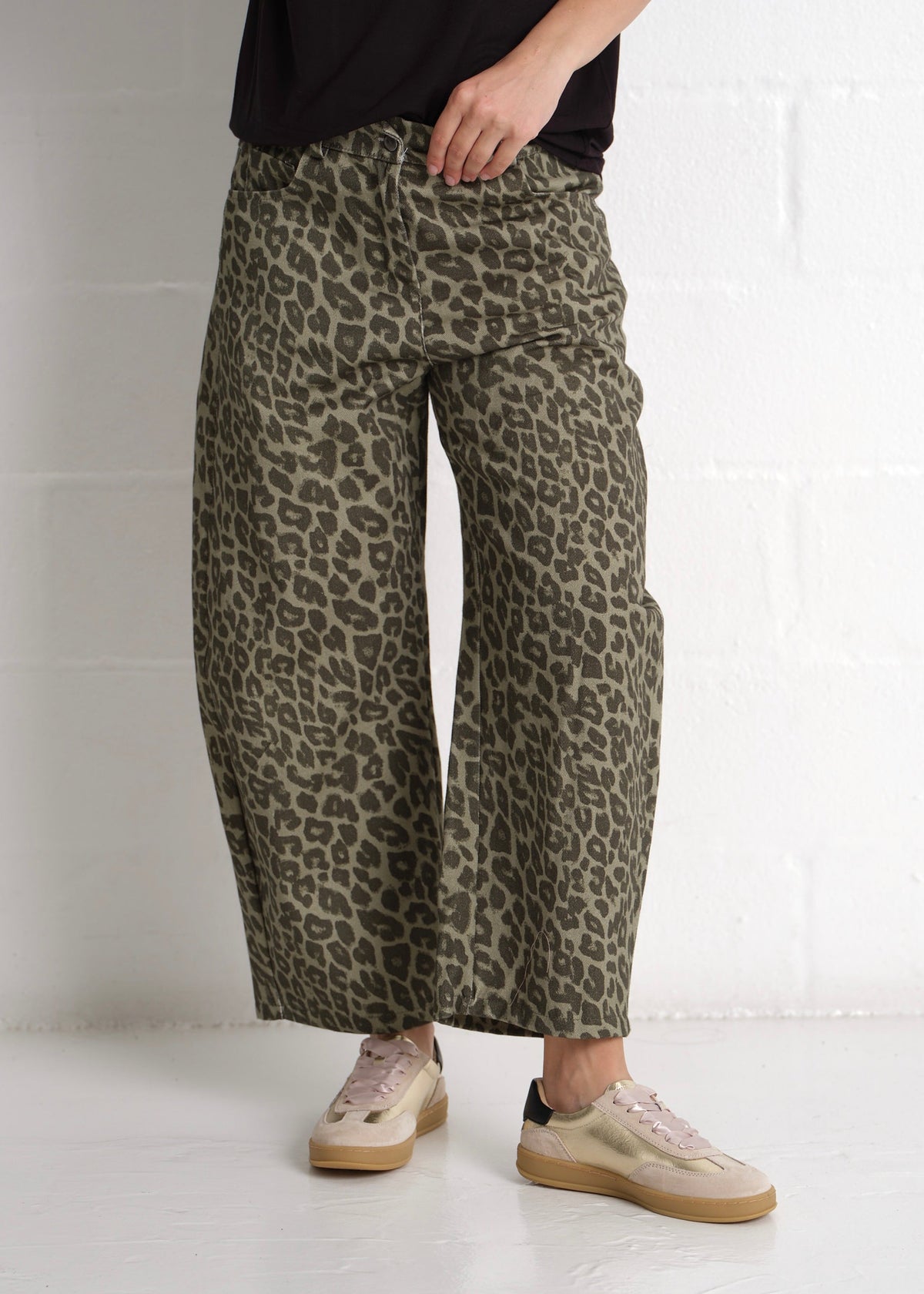 Kruger Leopard Print Wide Leg Pants In Khaki