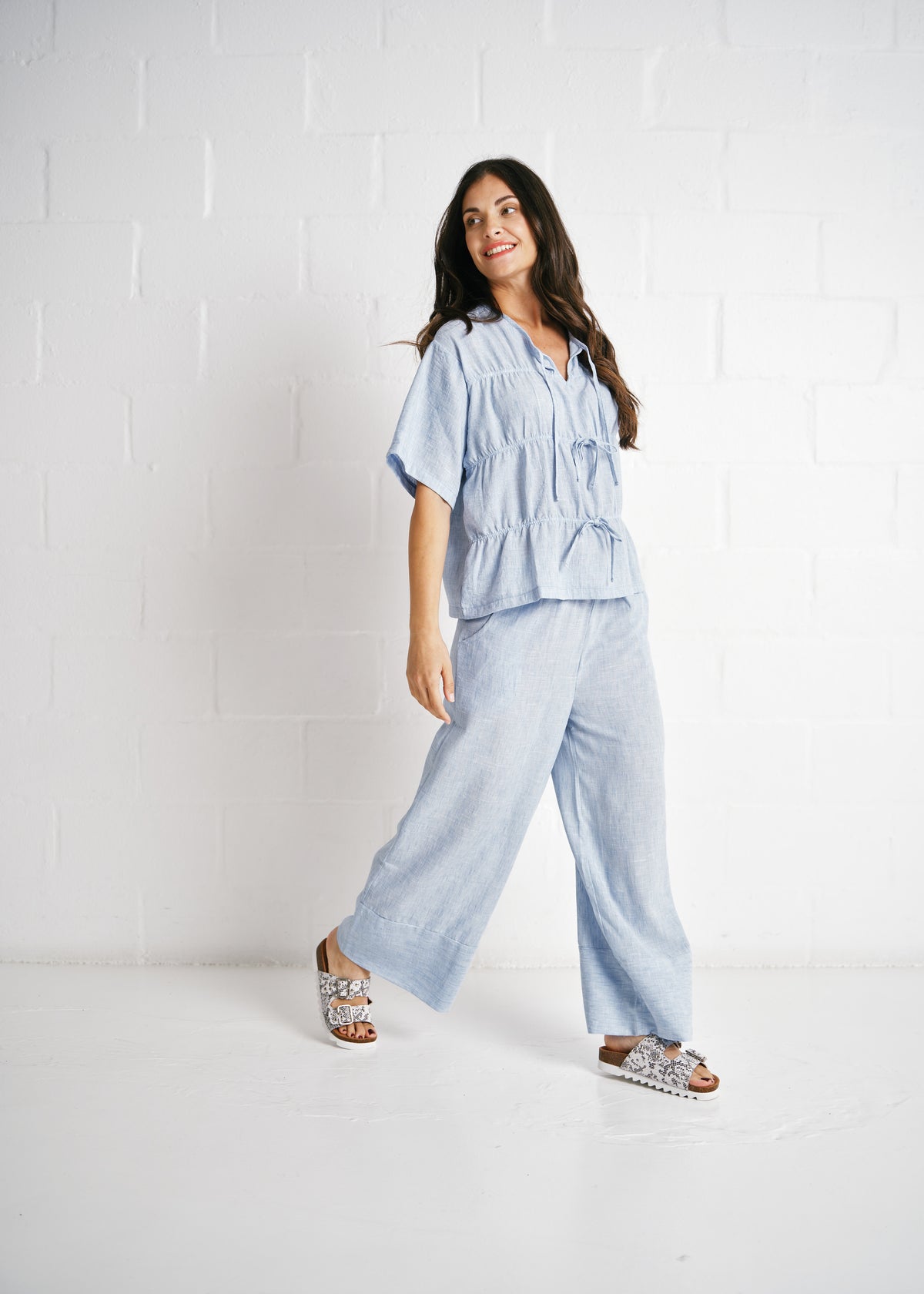 Tiered Tie-Front Linen Blend Top In Baby Blue