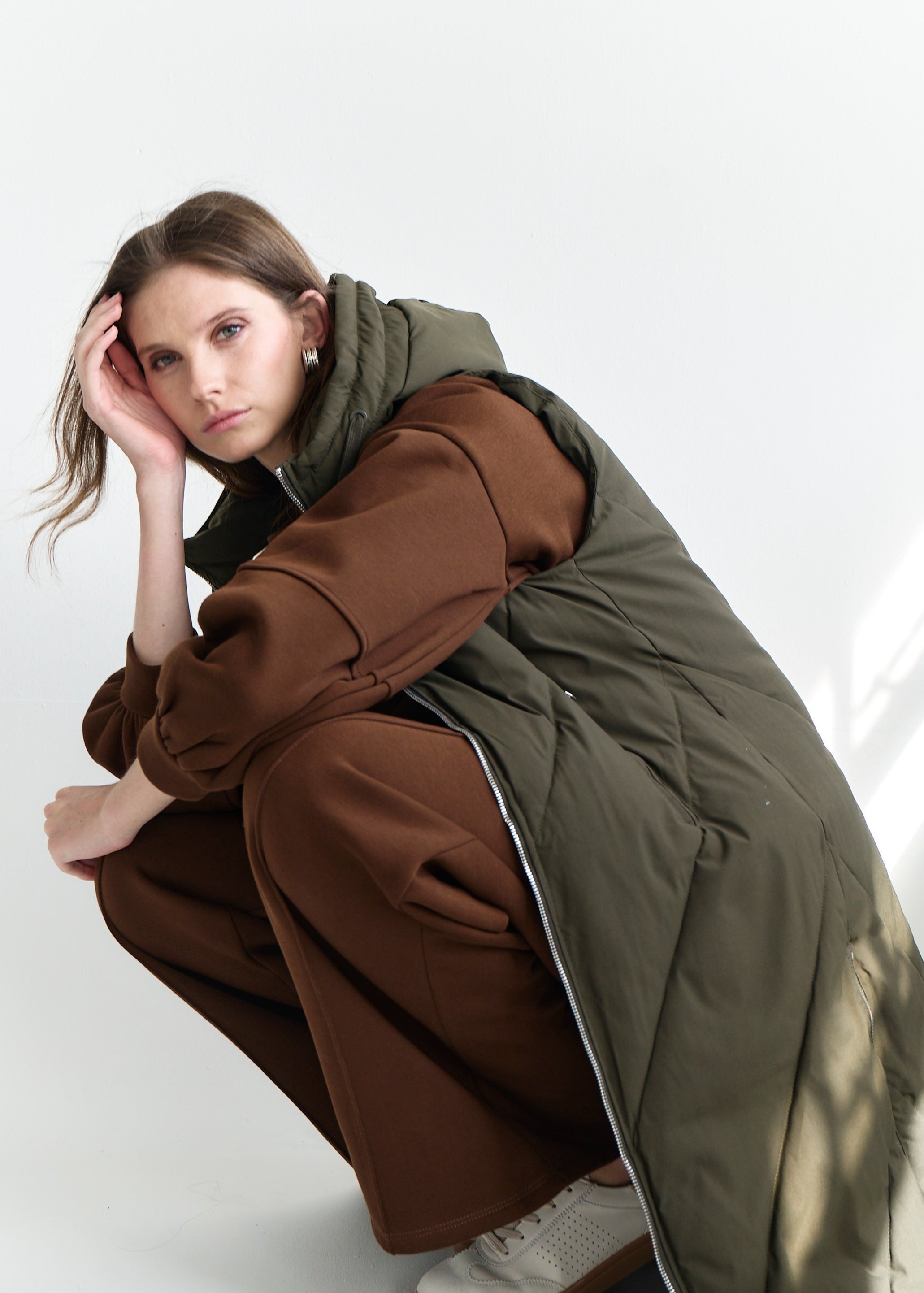 Scandi Sleeveless Down Feather Winter Puffer Jacket in Khaki