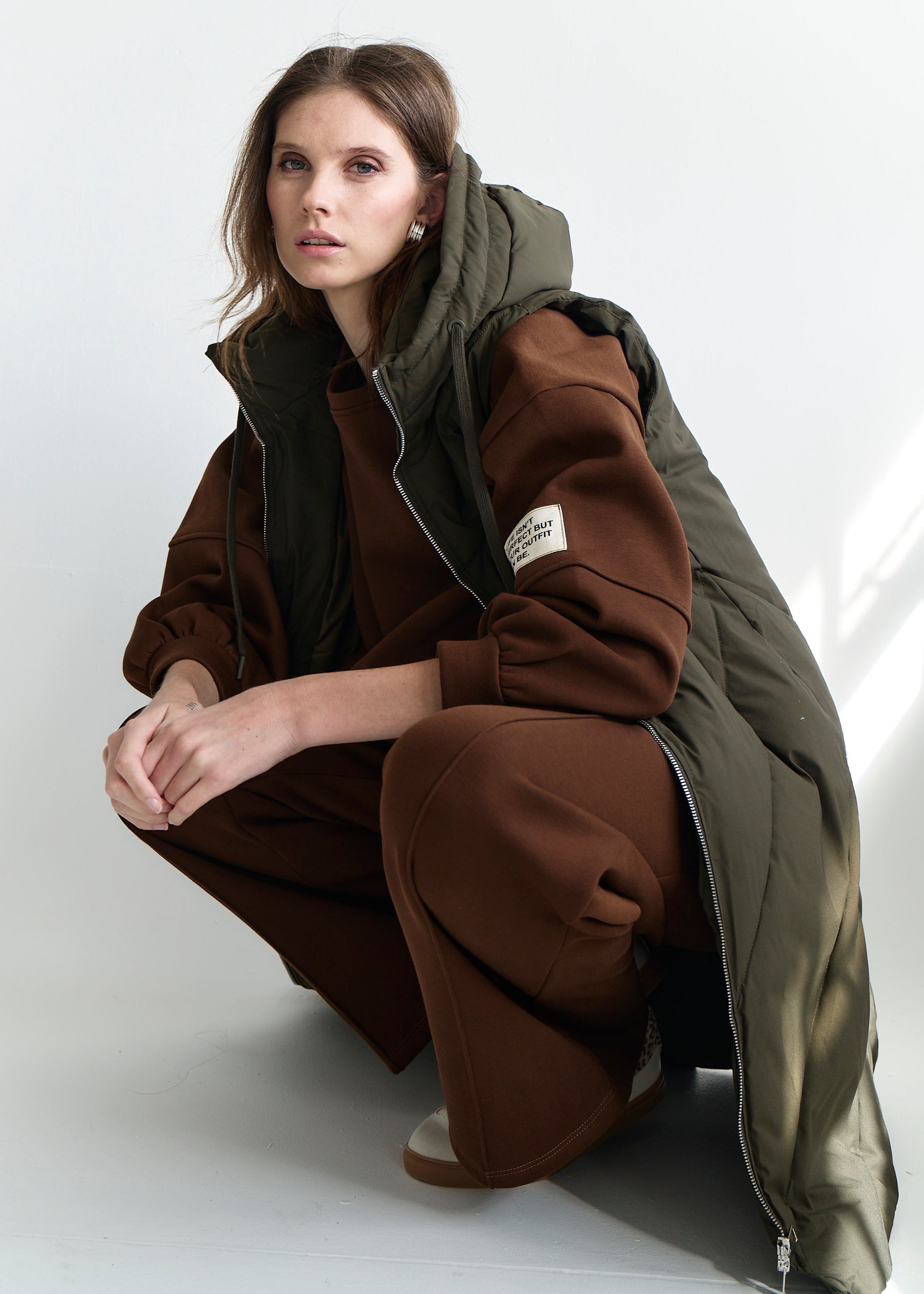 Scandi Sleeveless Down Feather Winter Puffer Jacket in Khaki