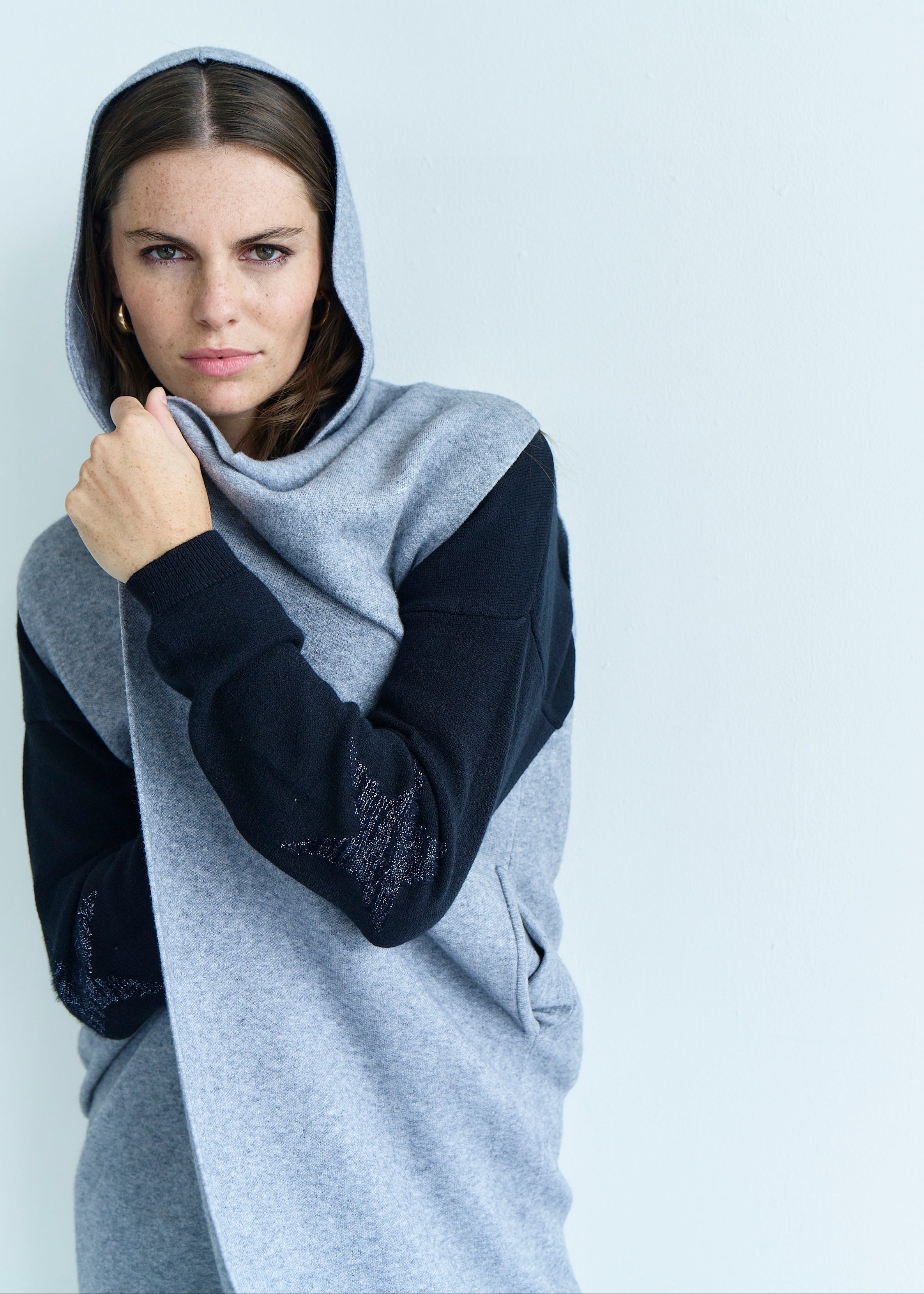 Camille Sleeveless Knitted Viscose Coat in Grey