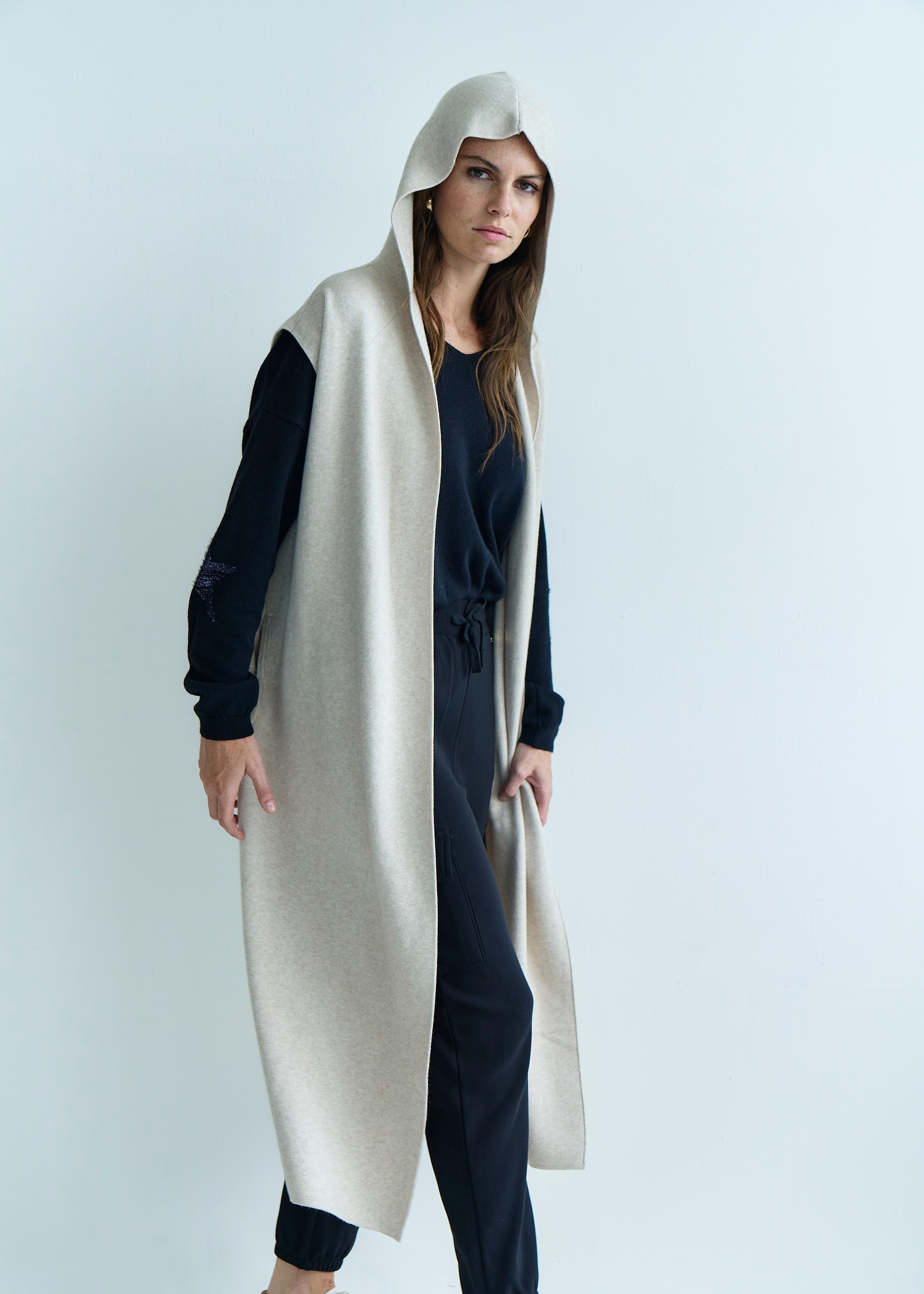 Camille Sleeveless Knitted Viscose Coat in Cream