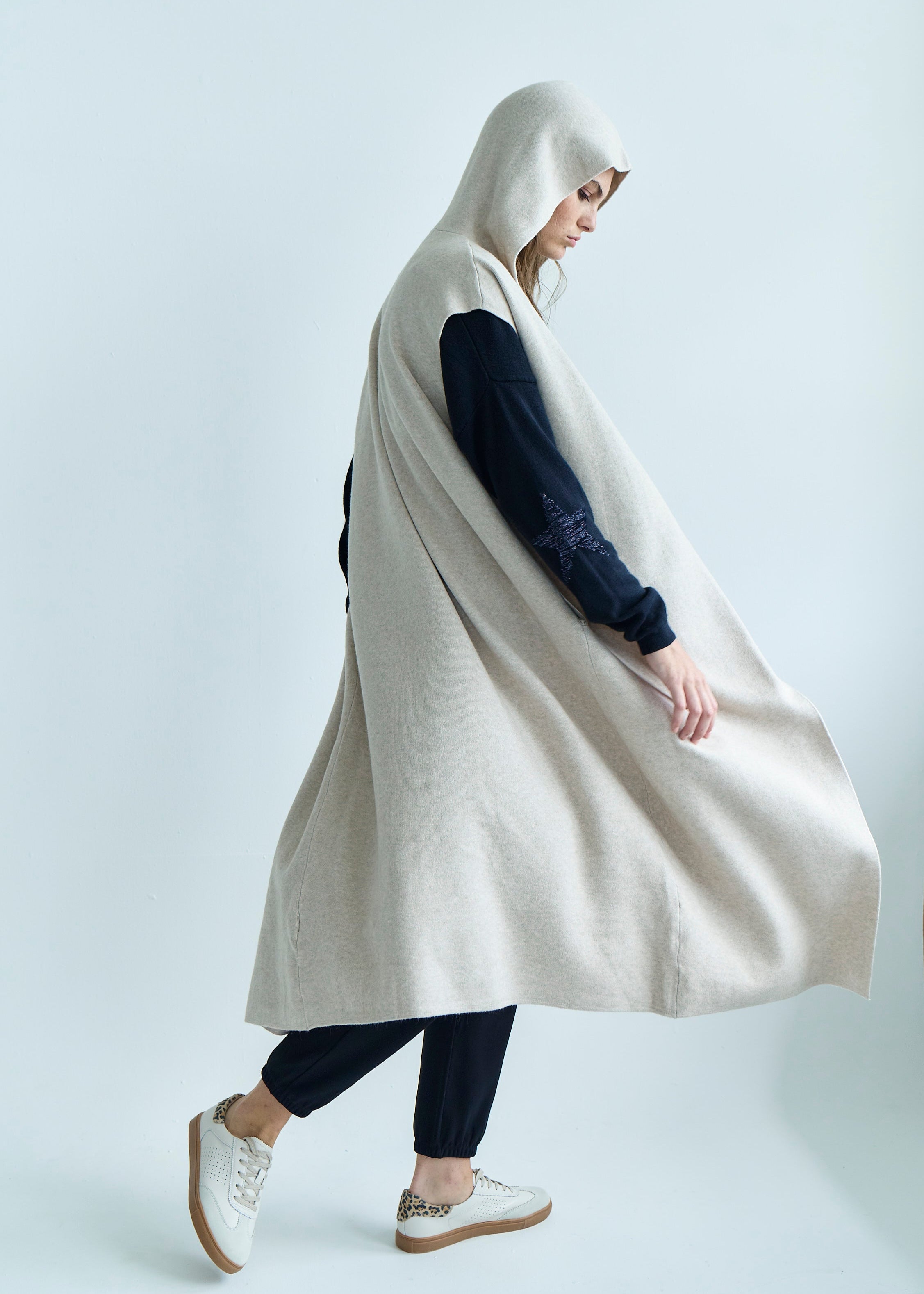 Camille Sleeveless Knitted Viscose Coat in Cream