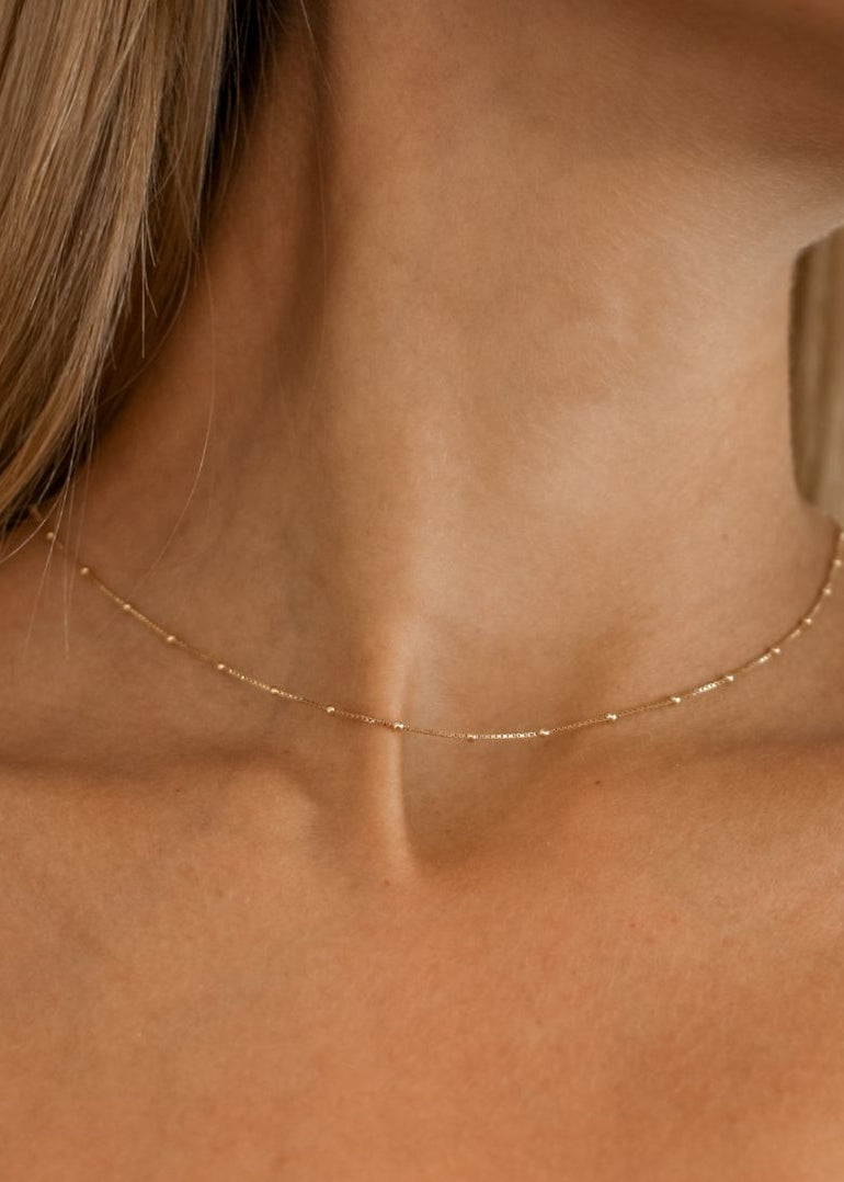 Italian Waterproof Modern Dotted Necklace