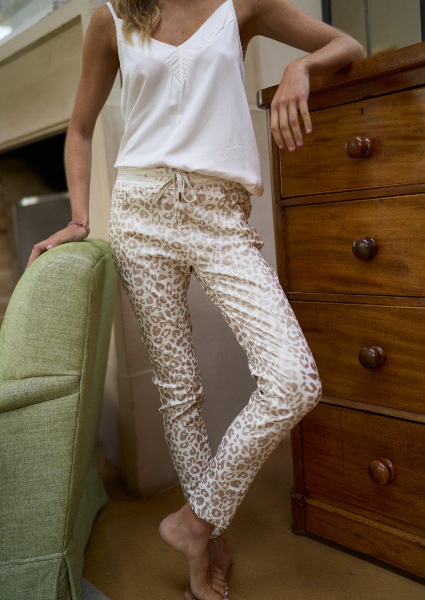 Cream Jogger Jeans with Gold Leopard Print - Tribute StoreTRIBUTE