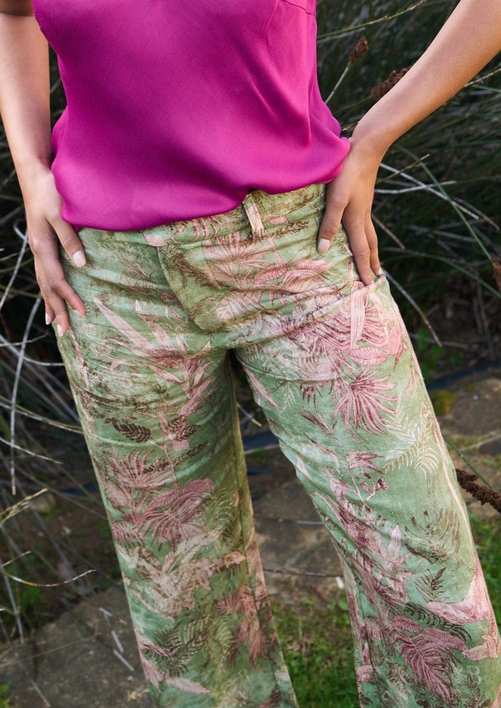 Italian Linen Palazzo Pants with Jungle Print in Pink and Green - Tribute StoreTRIBUTE