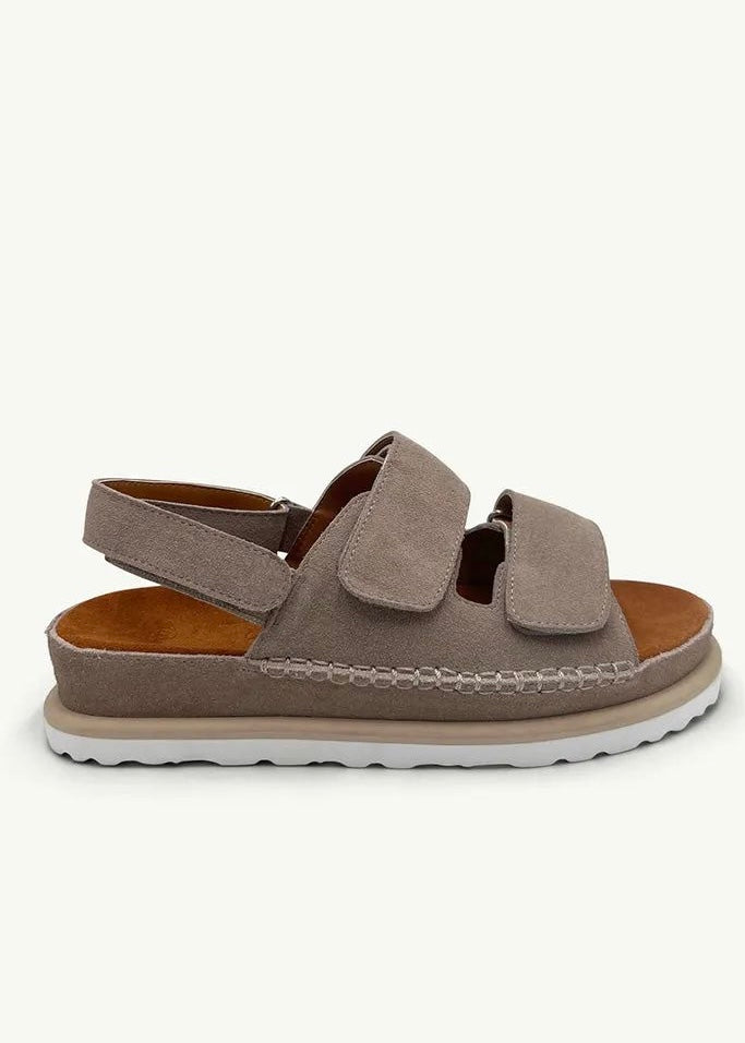 Julz Rae Leather Sandal In Taupe