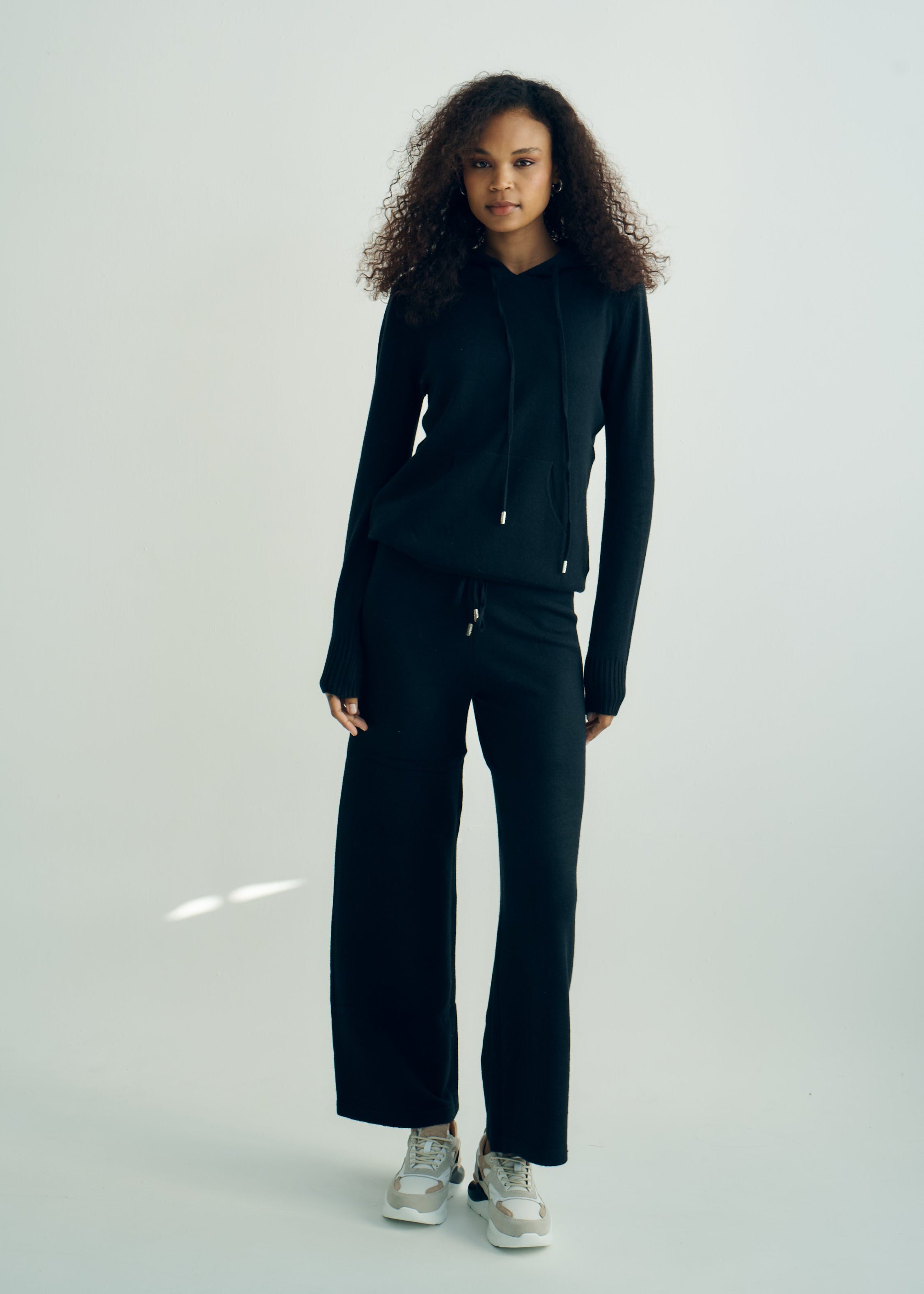 Cloud Knitted Viscose Hooded Set With Palazzo Pants In Black