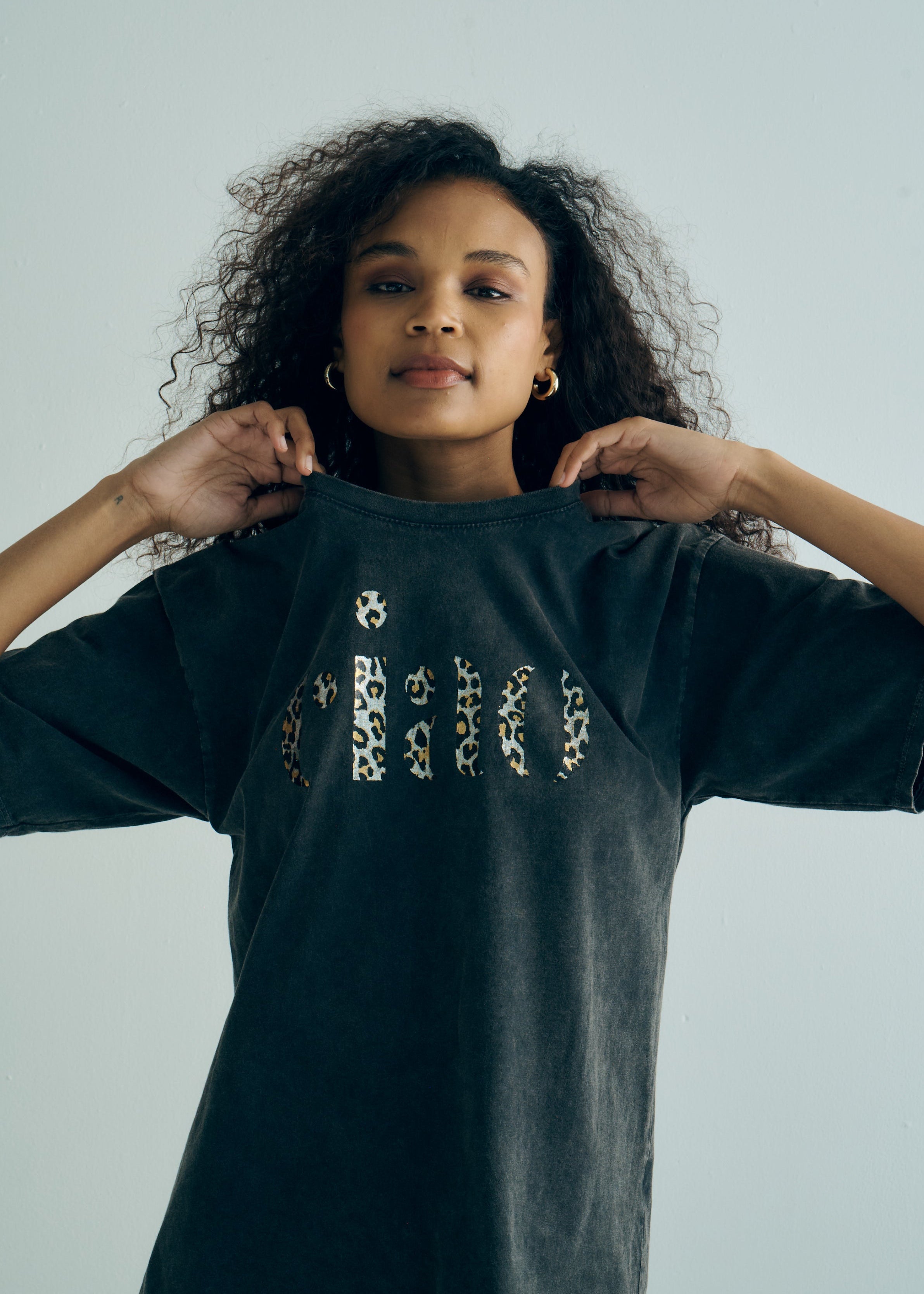 Ciao Stonewashed Tee in Charcoal