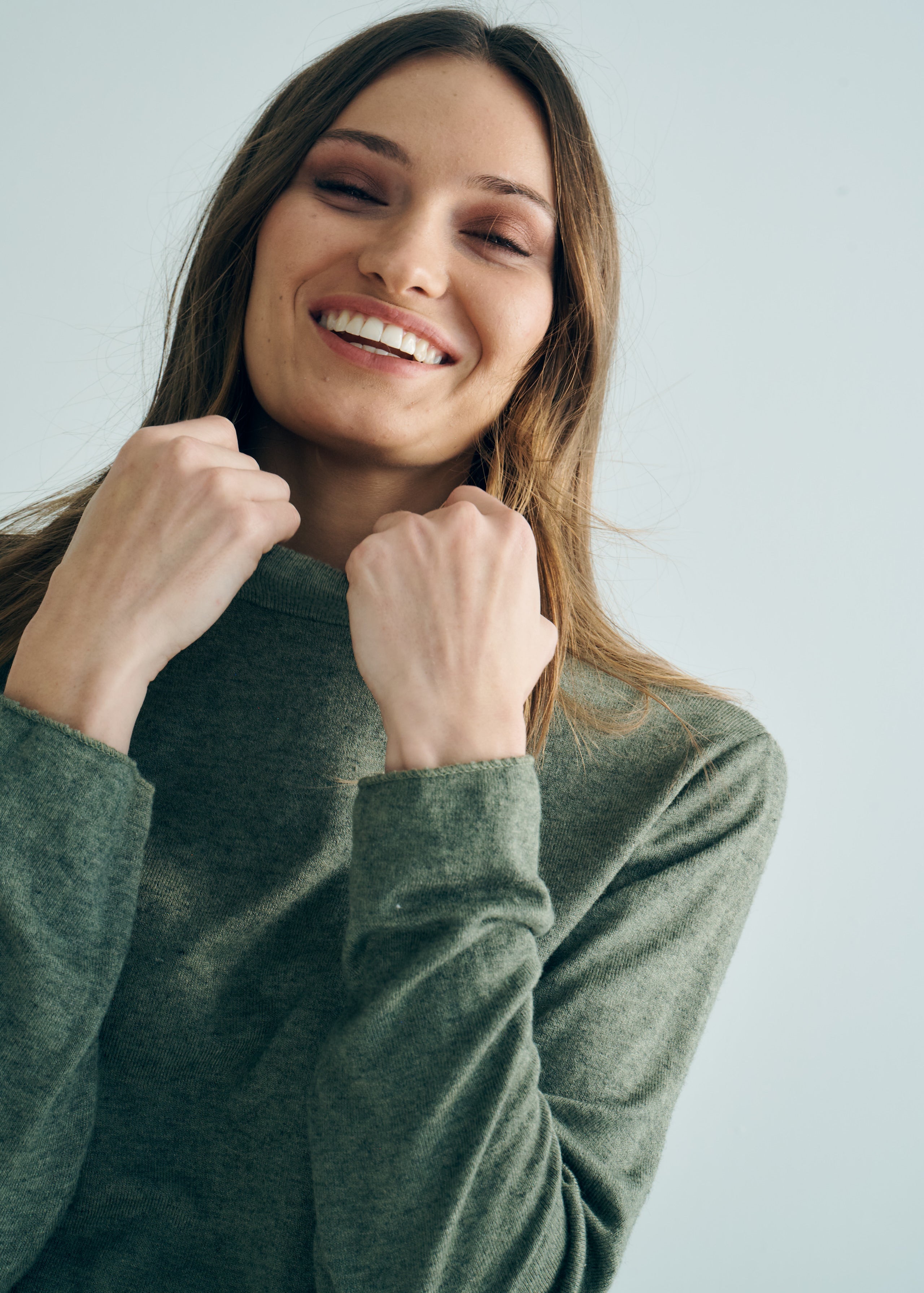 Italian Luxe Viscose Turtle Neck in Khaki