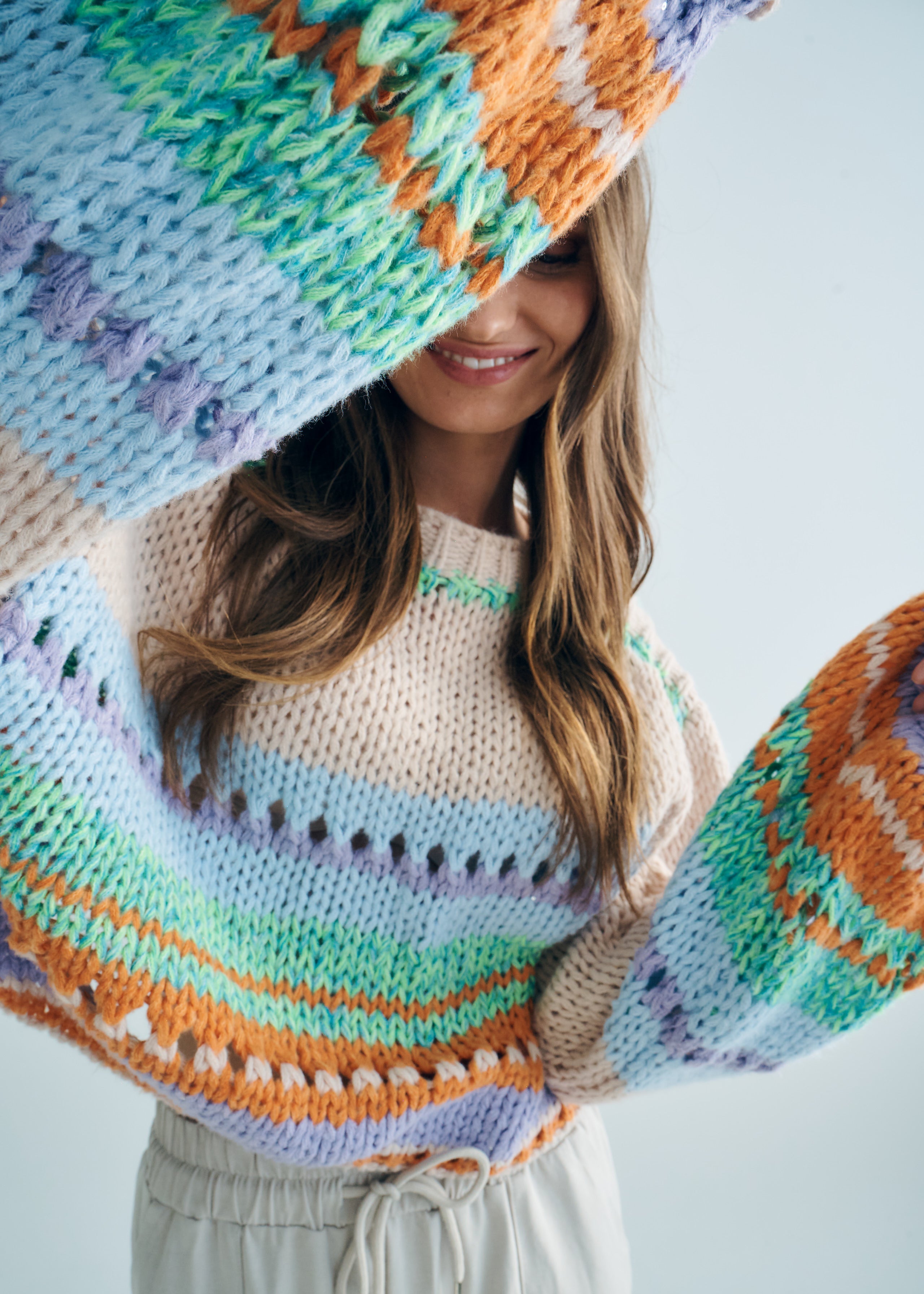 Daisy Chunky Beige Knit with Blue and Orange