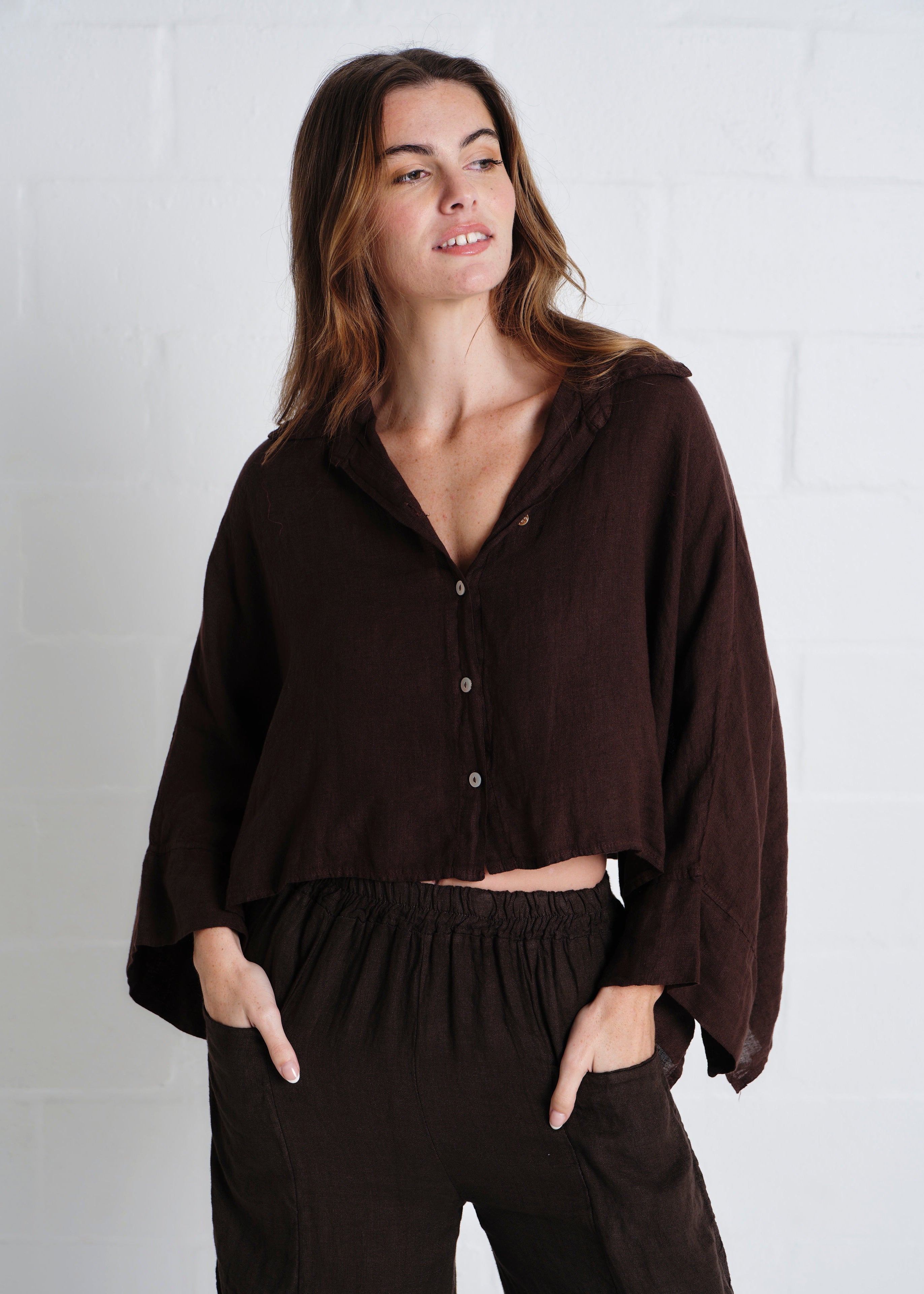 Lucca Italian Linen Batwing Shirt in Chocolate