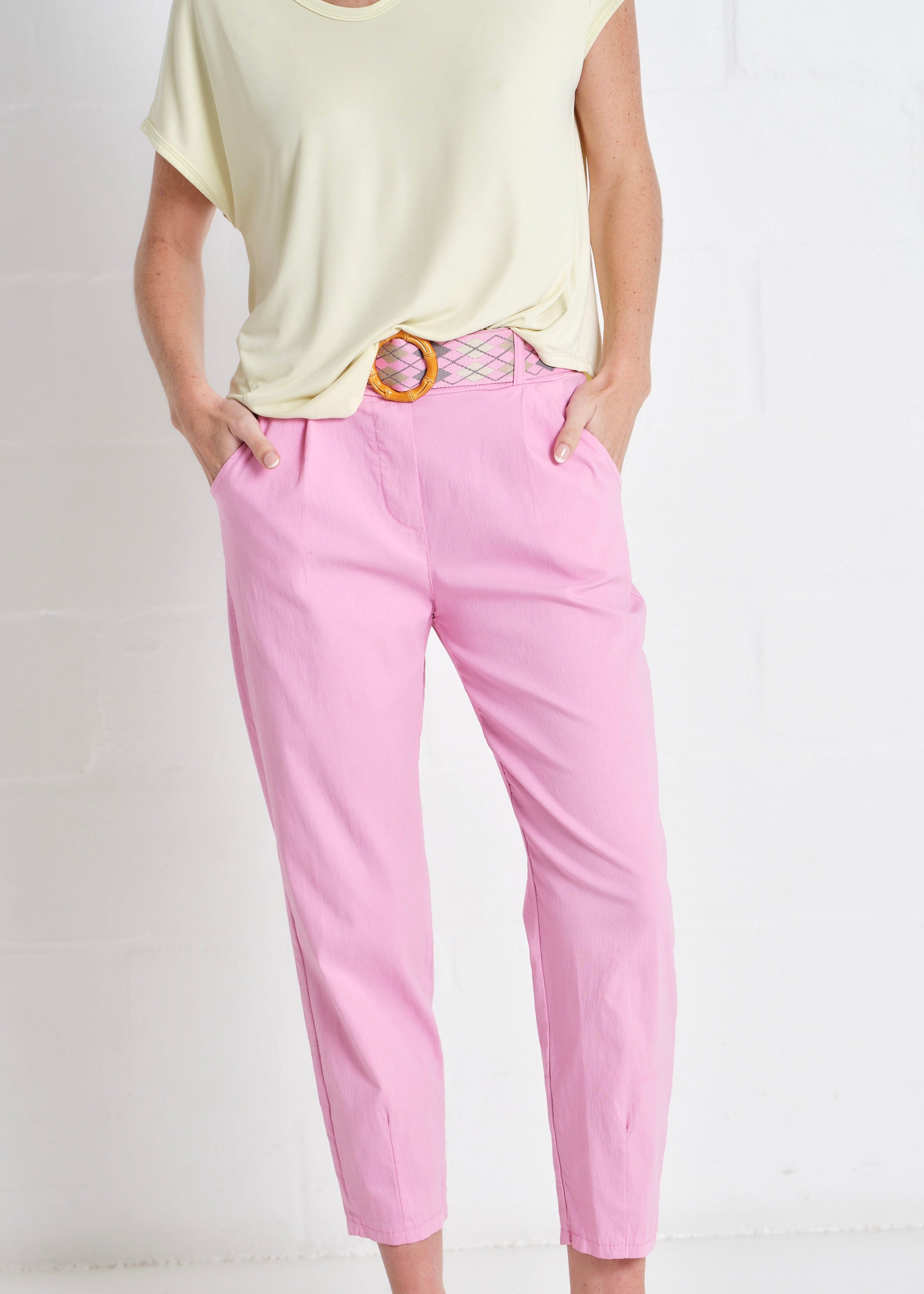 Cocoa Italian Tapered Pants In Sorbet Pink