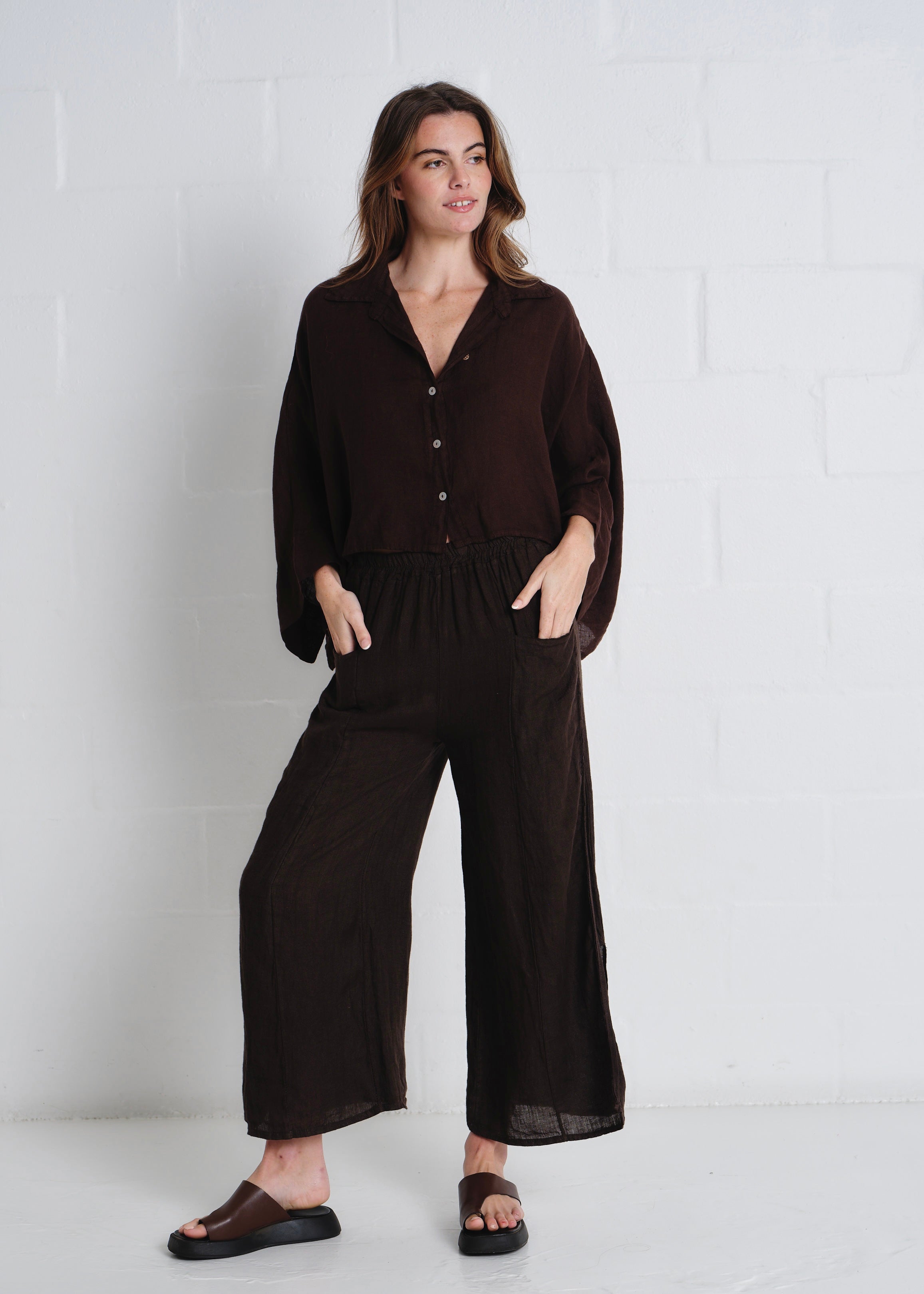 Lucca Italian Linen Batwing Shirt in Chocolate