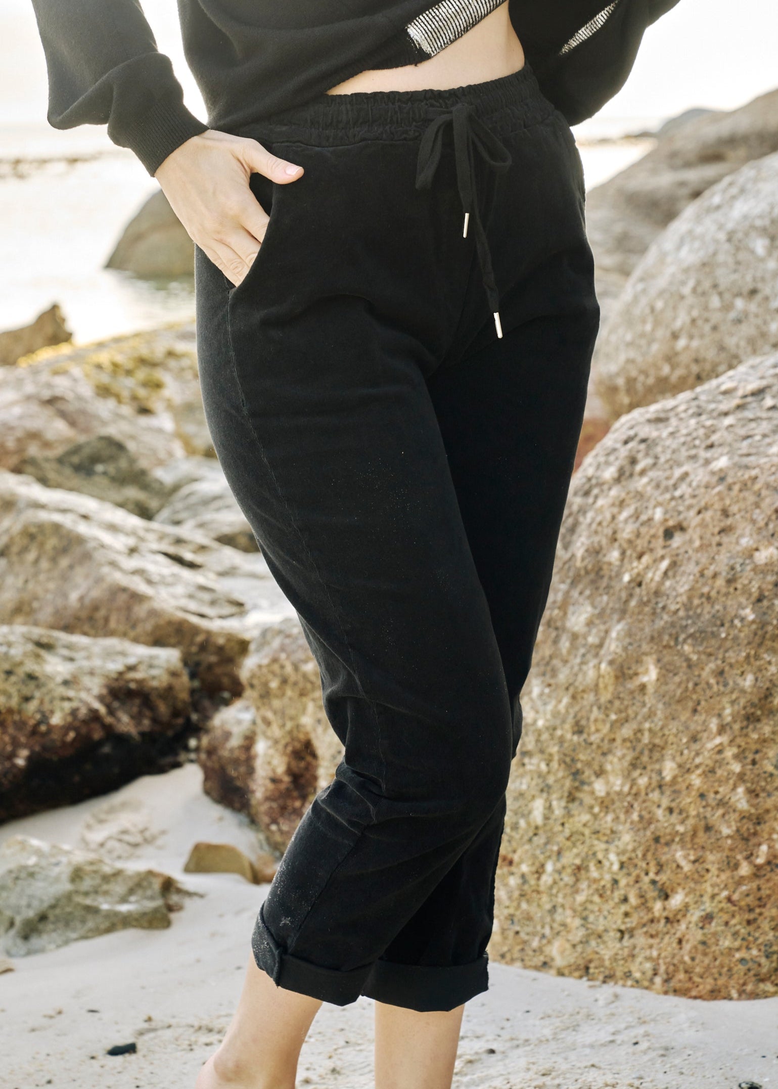 Italian Velour Joggers in Black