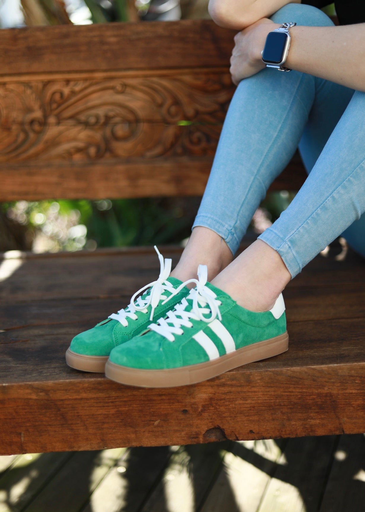 Avri Leather Sneaker In Green & White