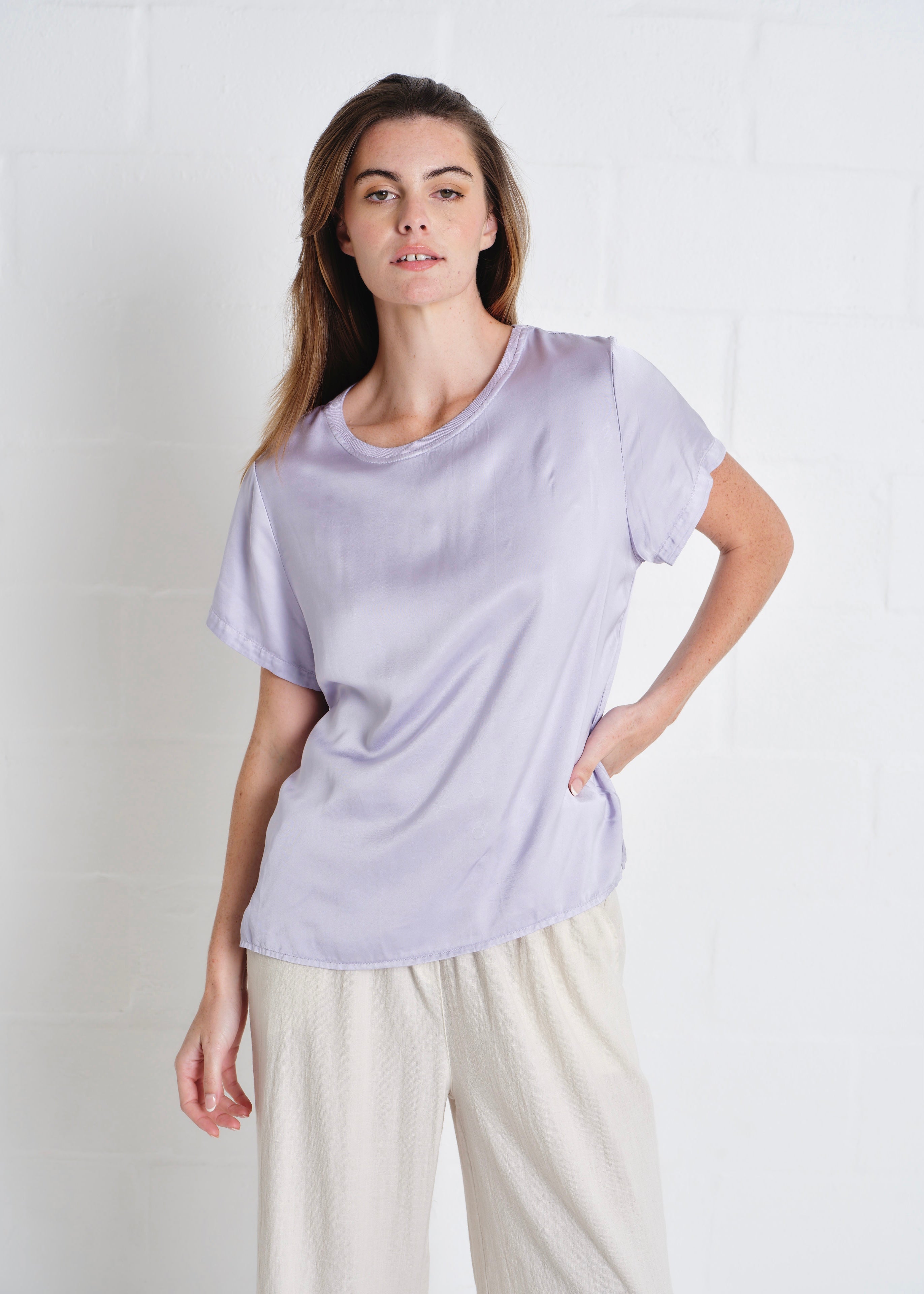 Capri Italian Silk Blend Tee in Lilac