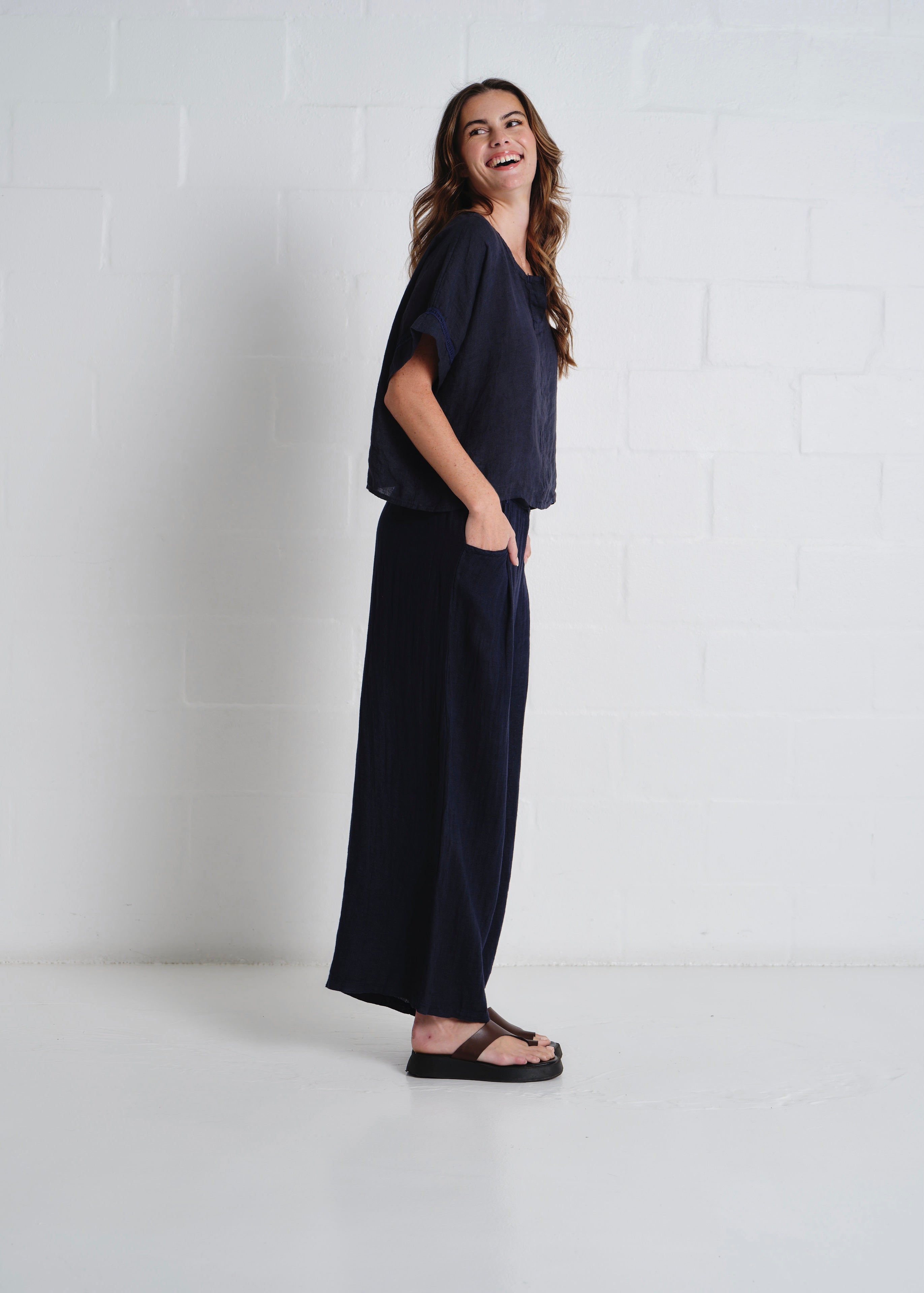 Havana Palazzo Pants With Pockets In Navy