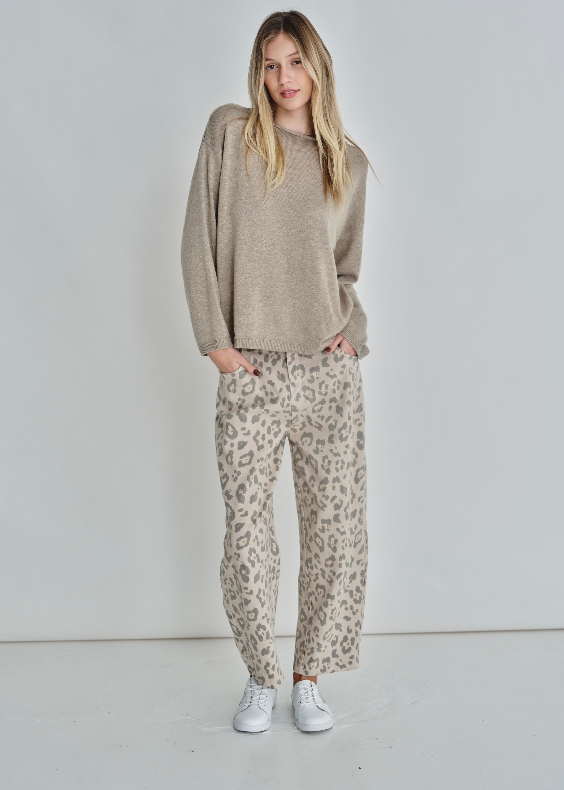 Italian Cotton Barrel Trousers With Leopard Print In Beige