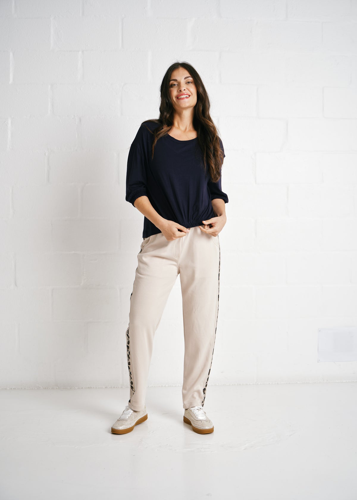 Verona Gathered Waist Tee In Navy
