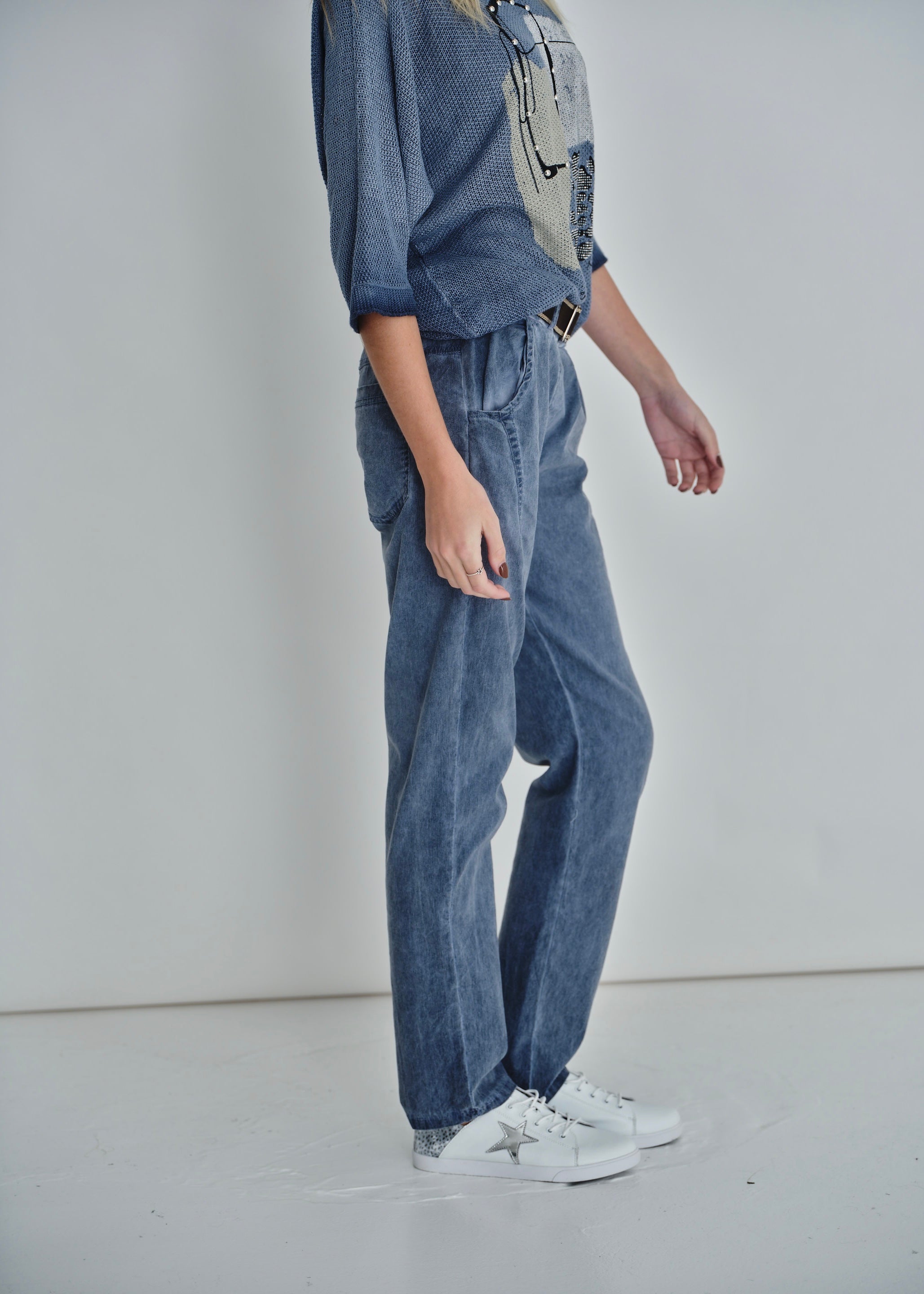 Joggers With Belt In Denim