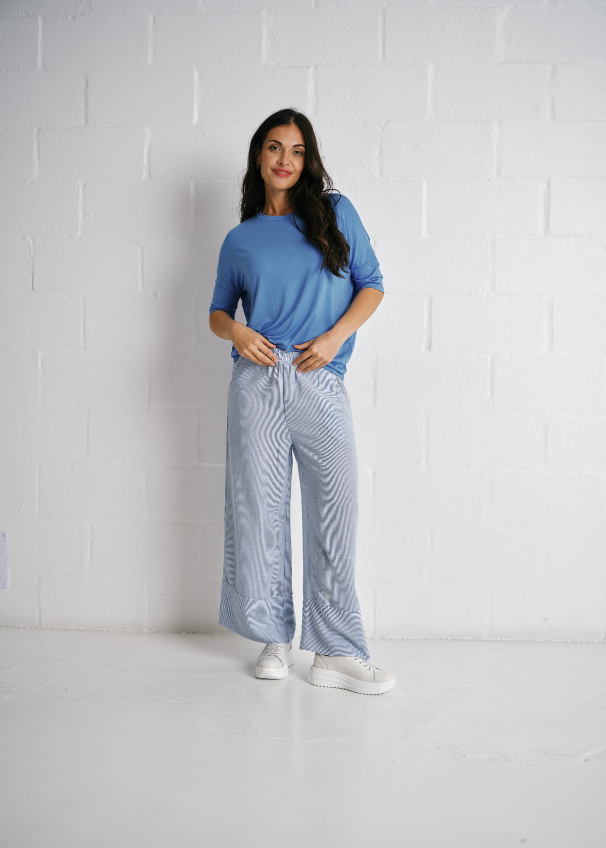 Chloe Classic Tee With Back Seam In Blue