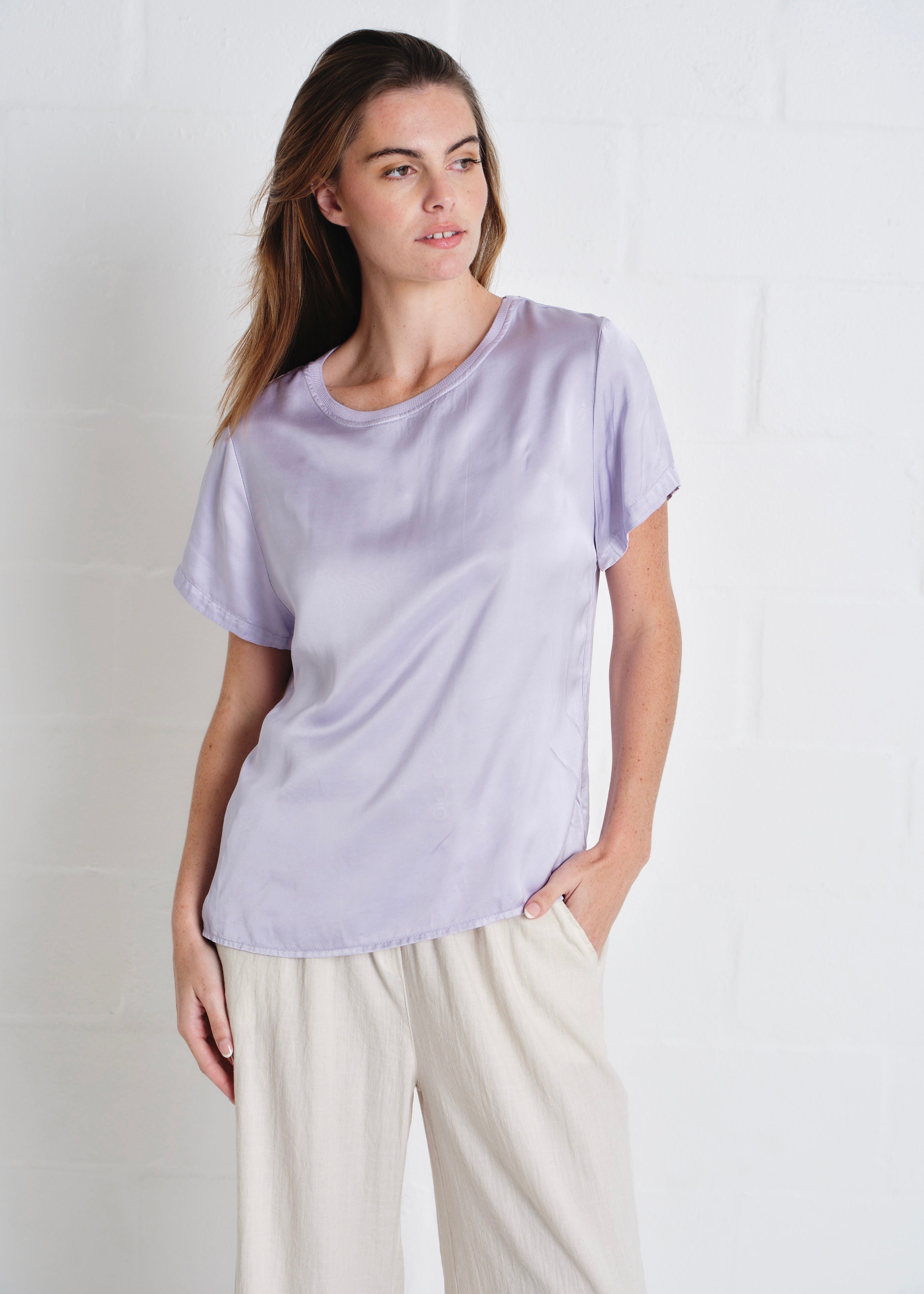 Capri Italian Silk Blend Tee in Lilac