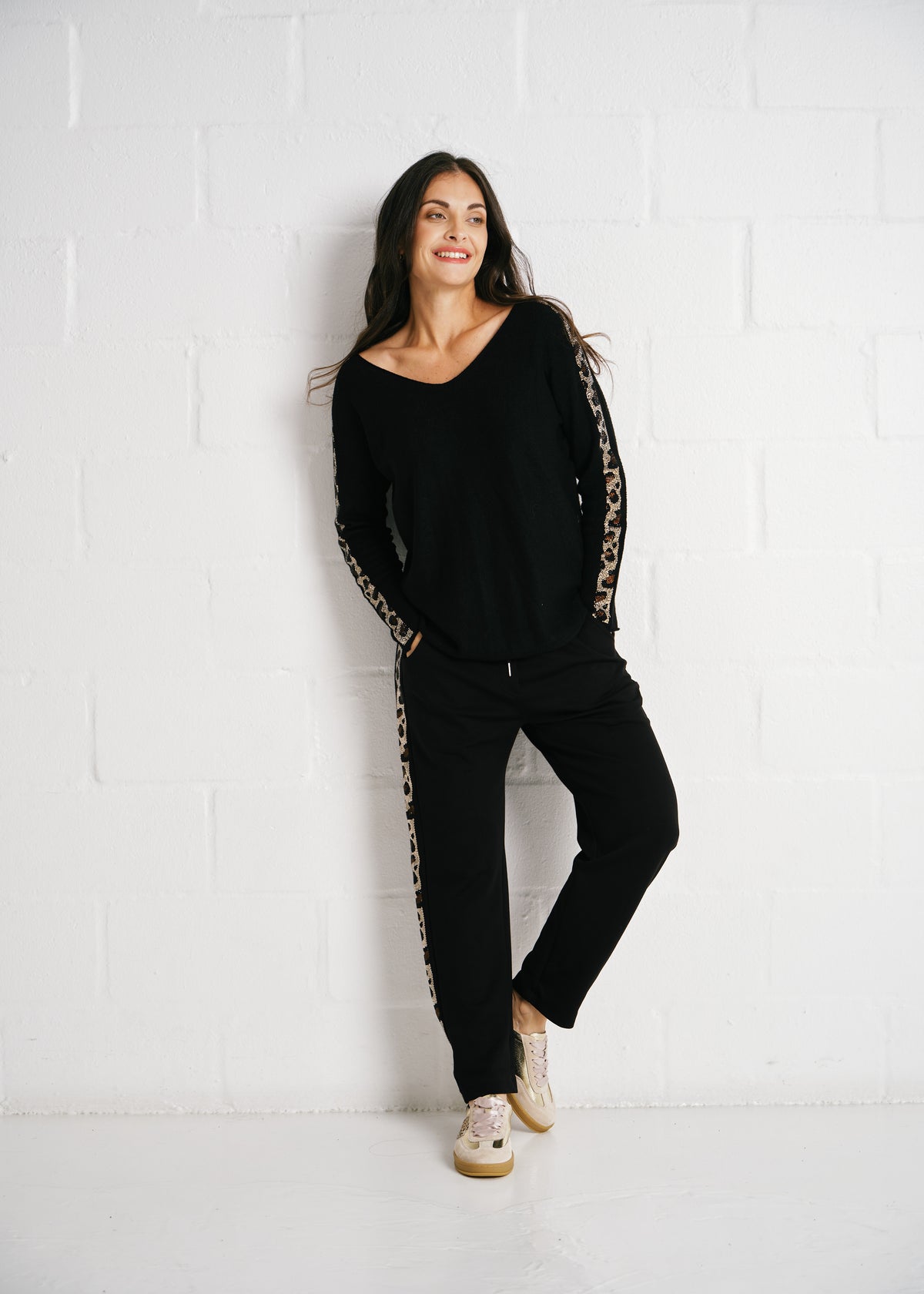 V Neck Knit, Diamanté Sleeve Edge In Black