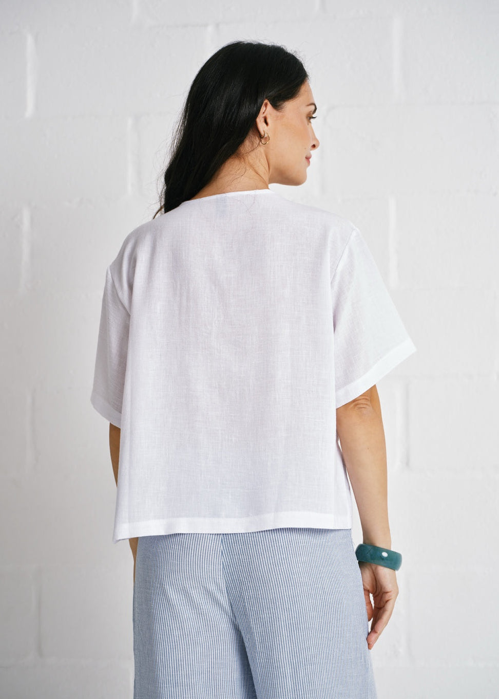 Tiered Tie-Front Linen Blend Top In White