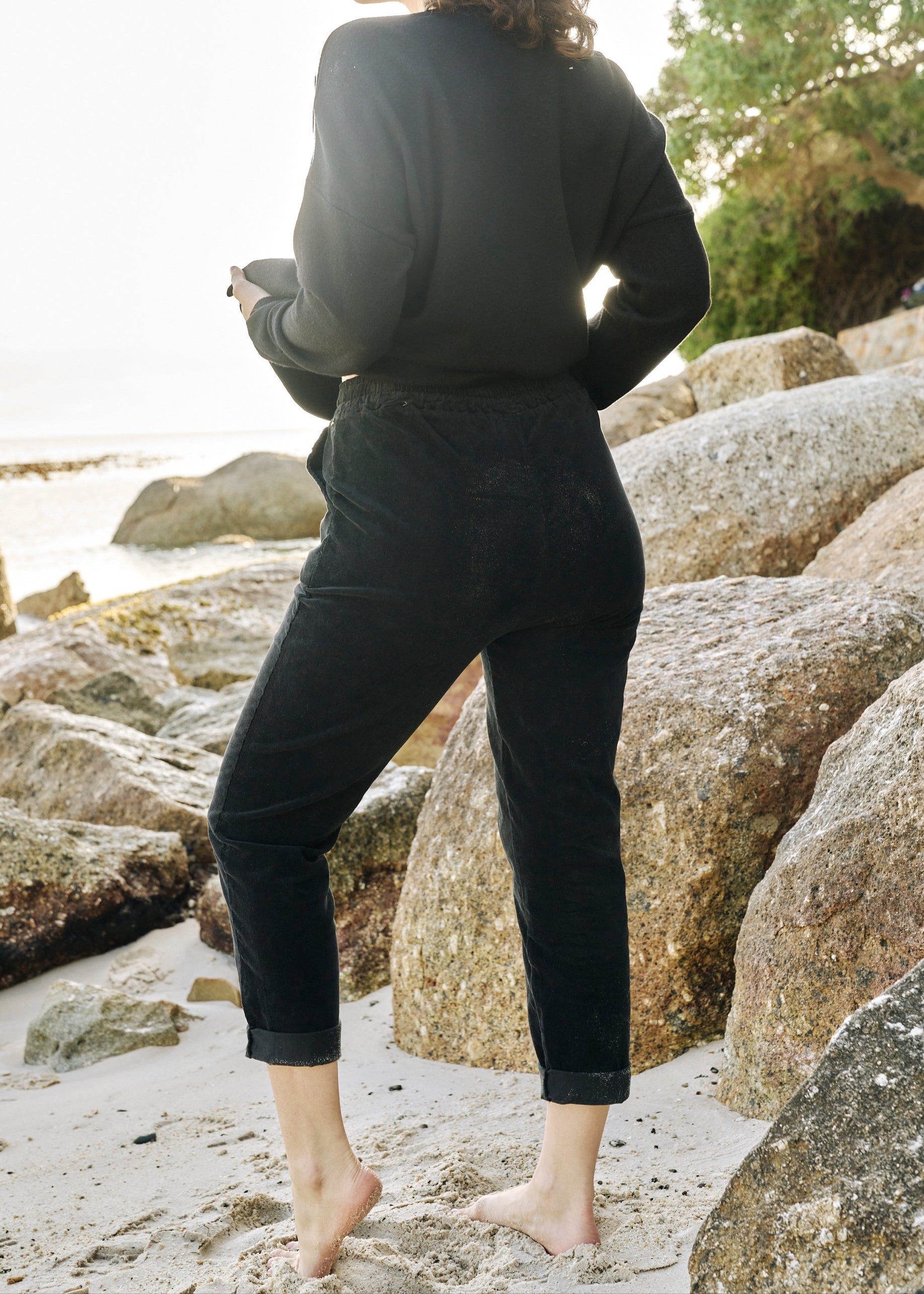 Italian Velour Joggers in Black
