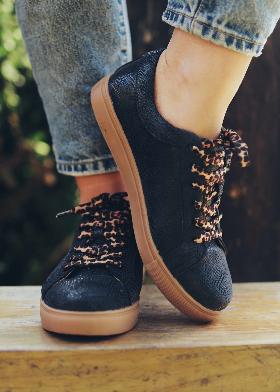 Remi Leather Sneaker In Navy Snake