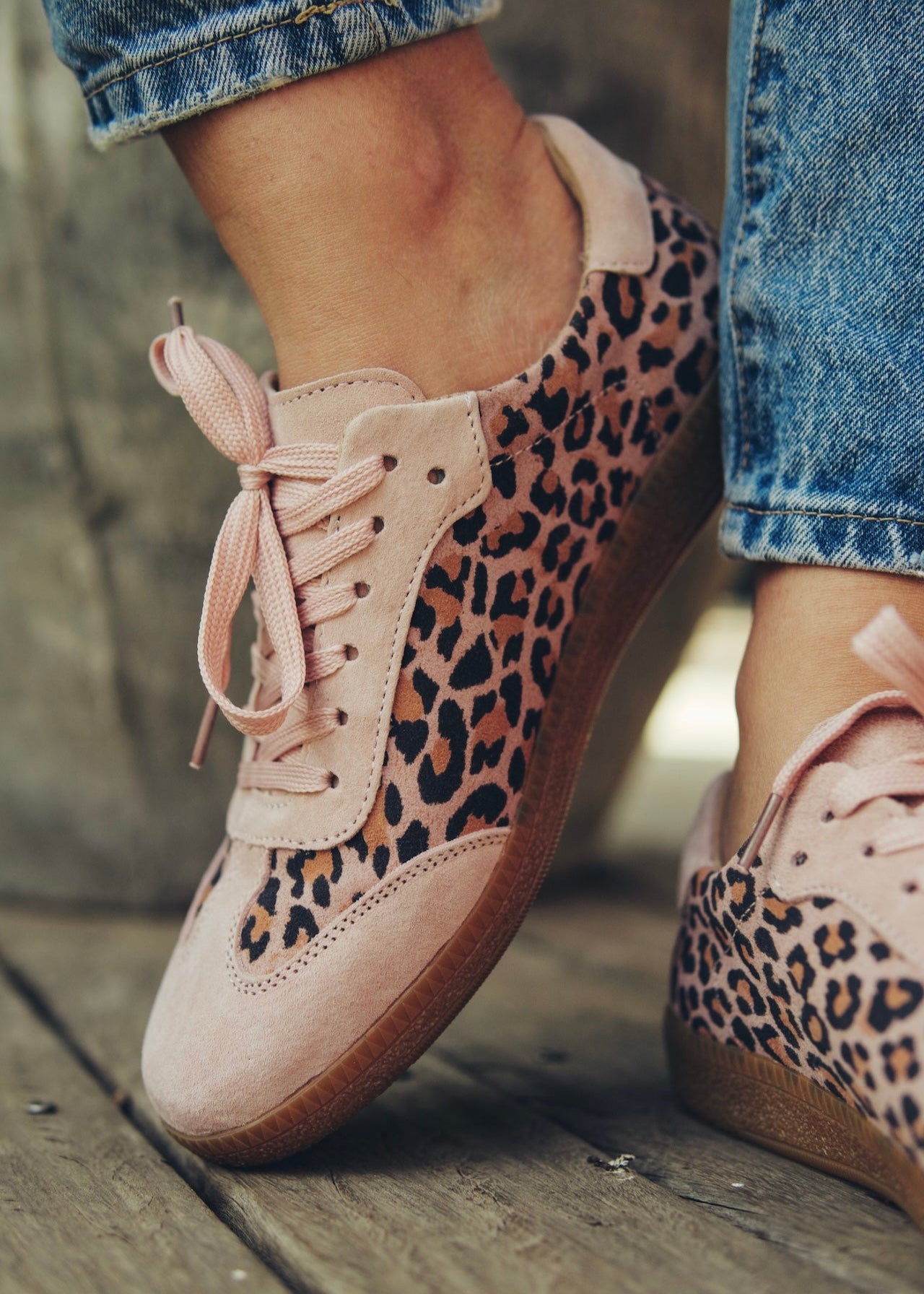 Shiloh Leather Sneaker In Pink Leopard