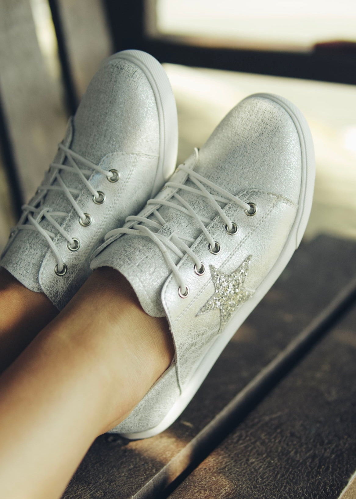 Vicki Leather Sneaker In Frosted Silver With Glitter Star