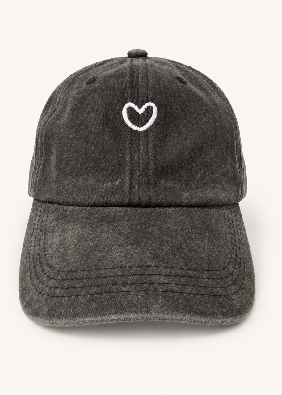 Tender Heart Cap In Black
