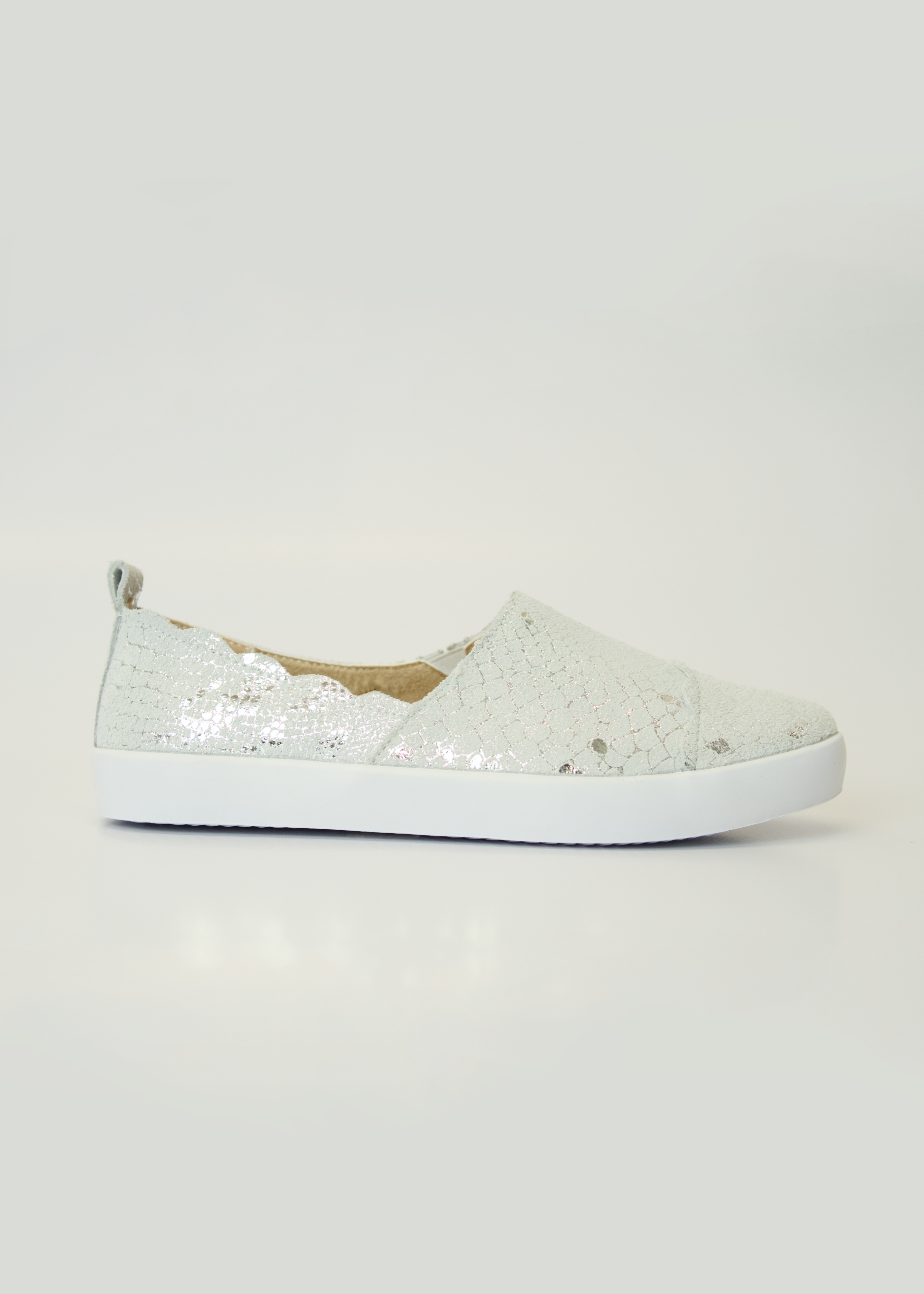 Fran Scalloped Leather Slip On's In Silver Snake