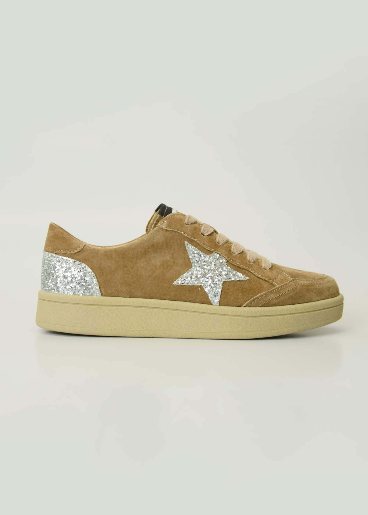 Mia Leather Sneaker In Caramel Brown